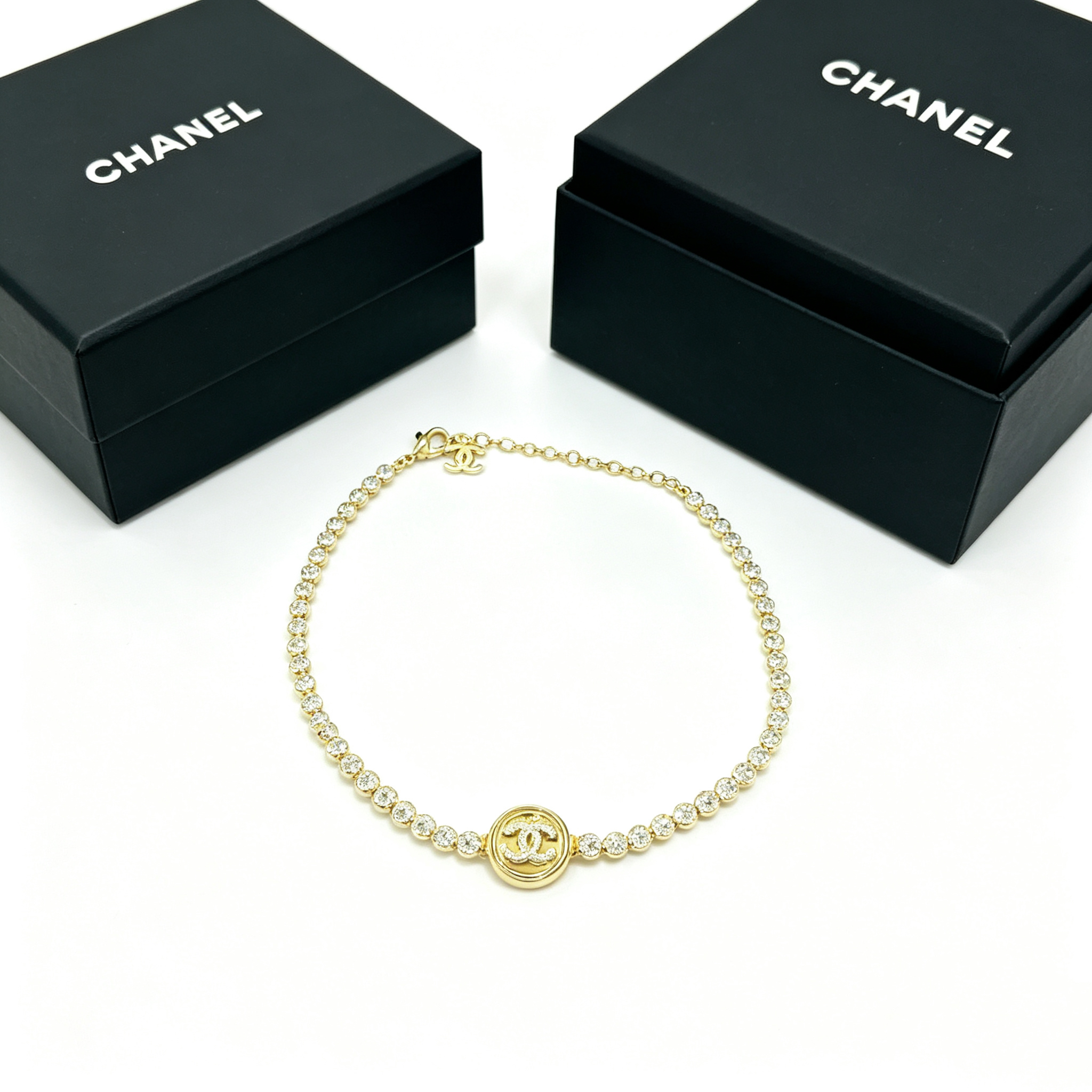 C—Metal Necklace with Diamond Inlay Style 5