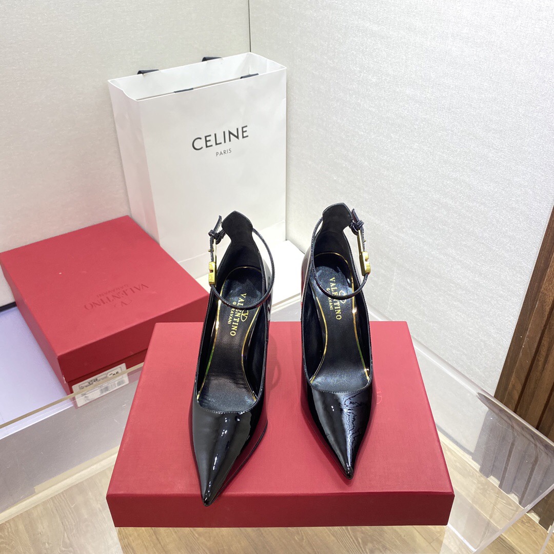 Valentino Garavani Tan-Go Patent Leather Pumps Size 35-41 3-Color