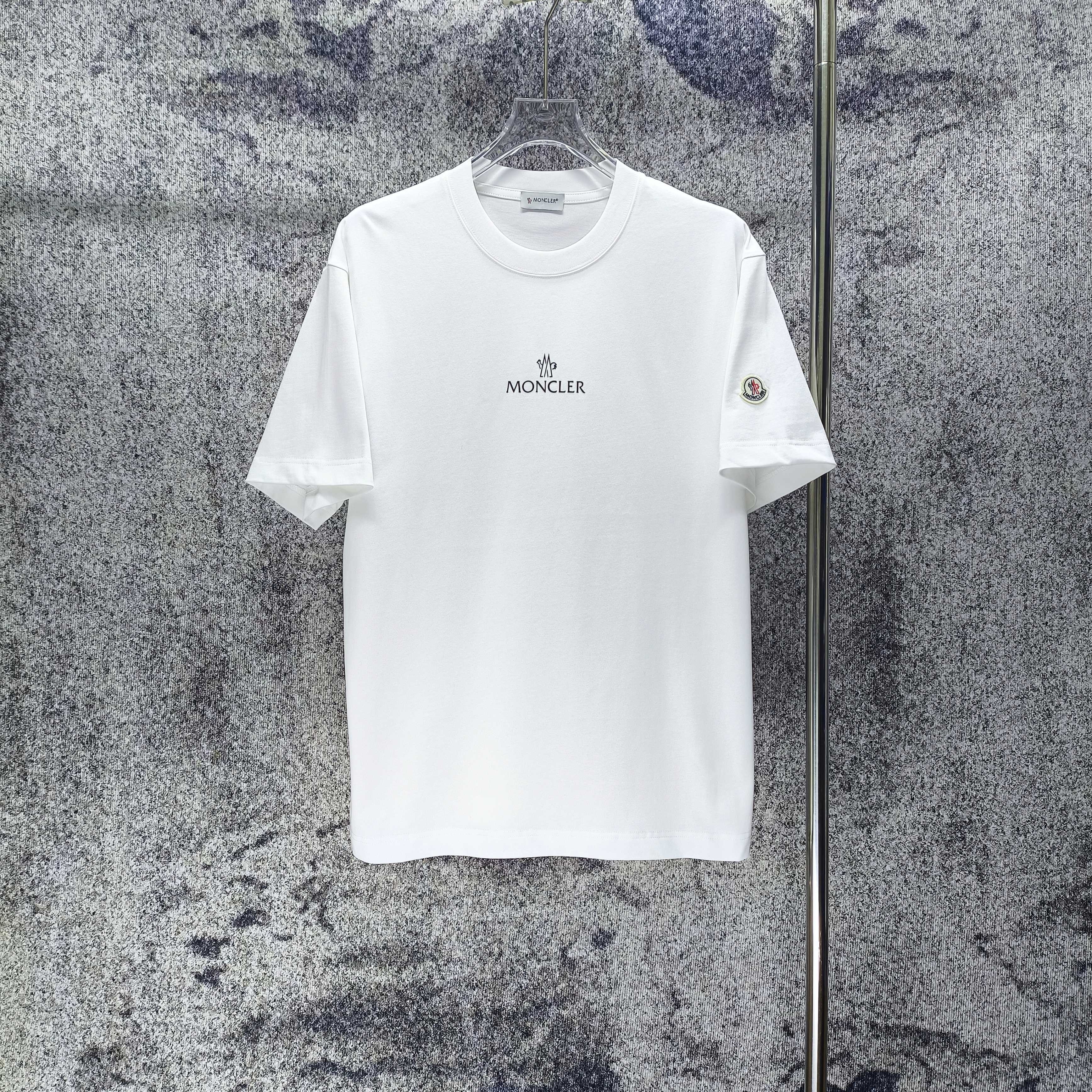 MONC T-Shirt