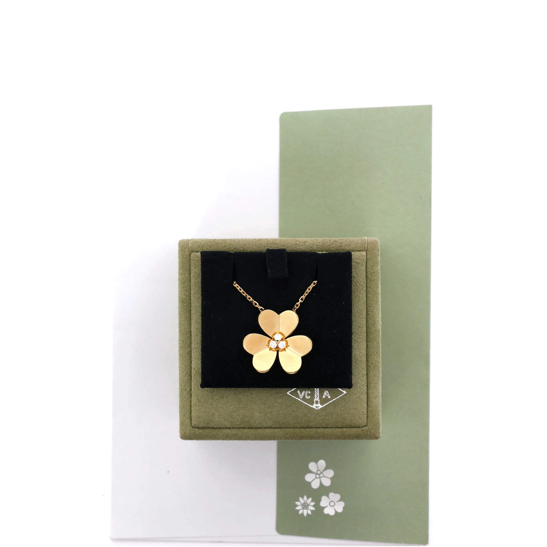 Frivole Pendant Necklace 18K Yellow Gold with Diamonds Large