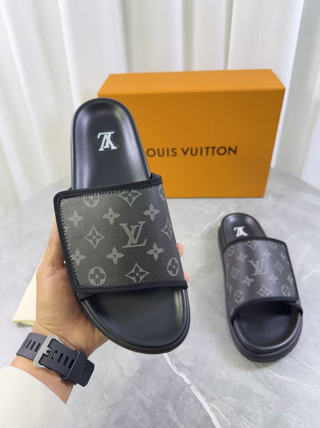 L X V SLIPPERS(Multiple colors) detail 18