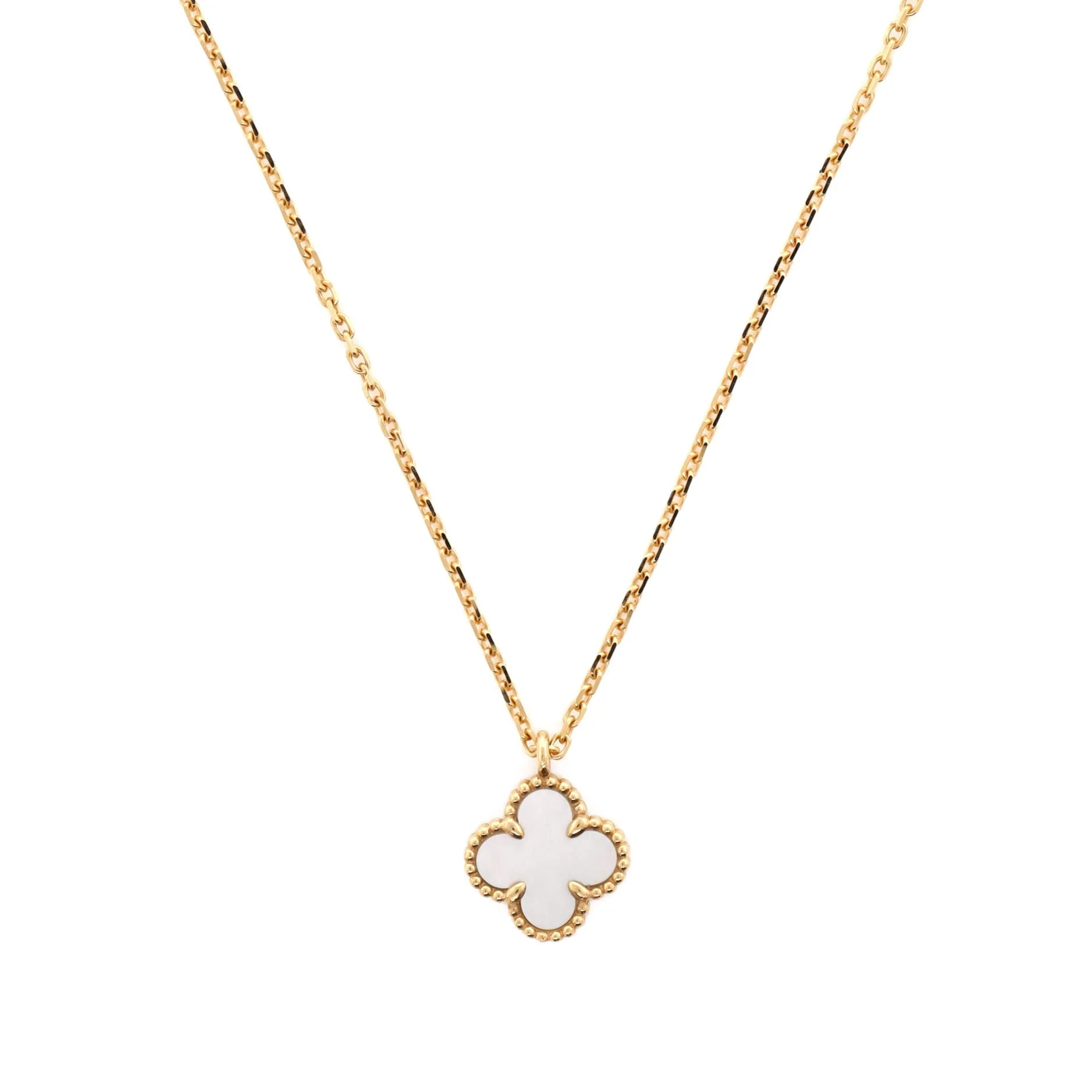 Sweet Alhambra Pendant Necklace 18K Yellow Gold and Mother of Pearl