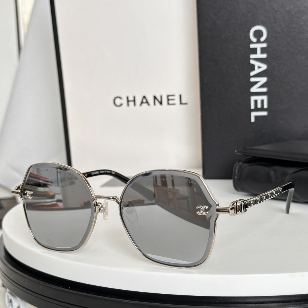 Chanel Sunglasses 4-Color