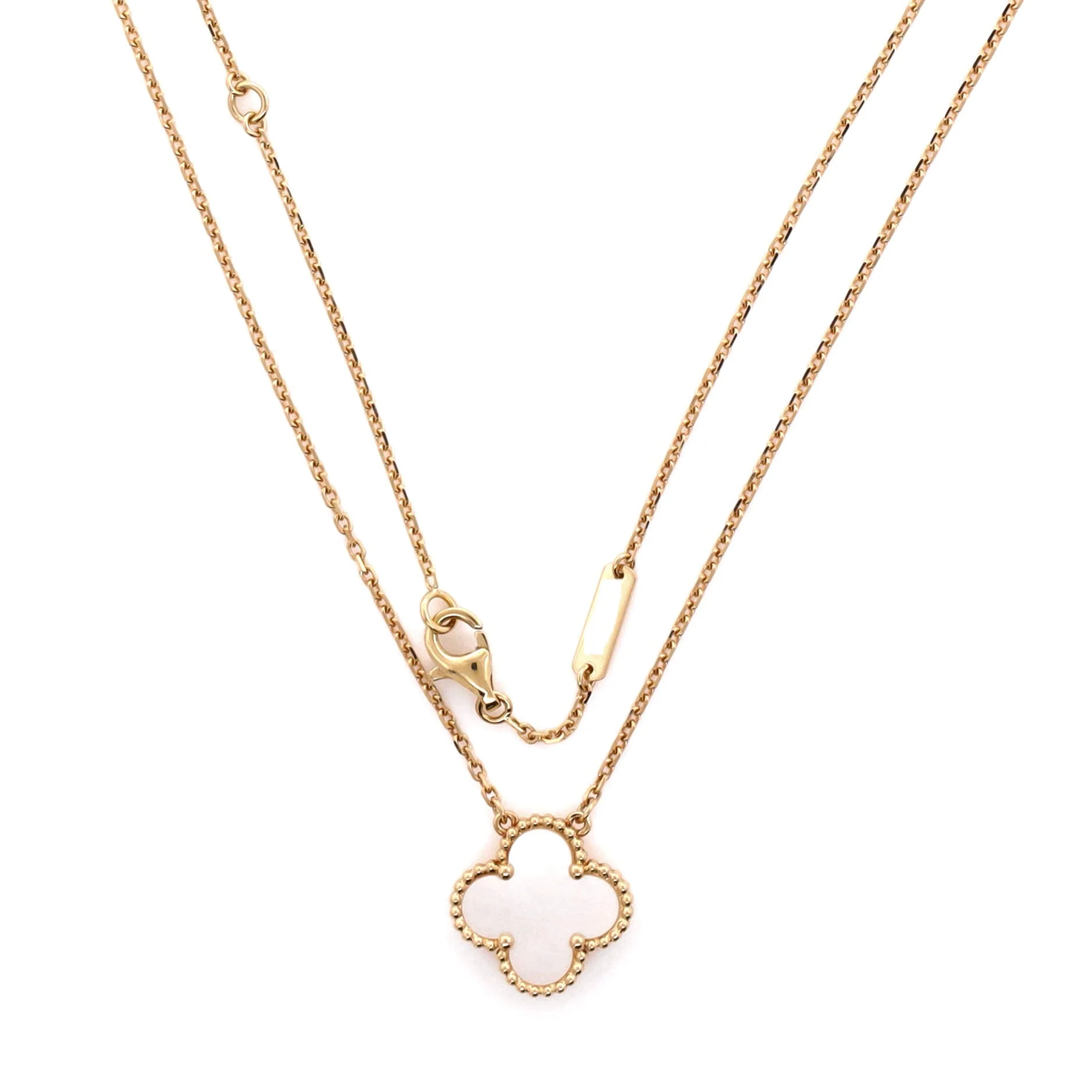Vintage Alhambra Pendant Necklace 18K Yellow Gold and Mother of Pearl