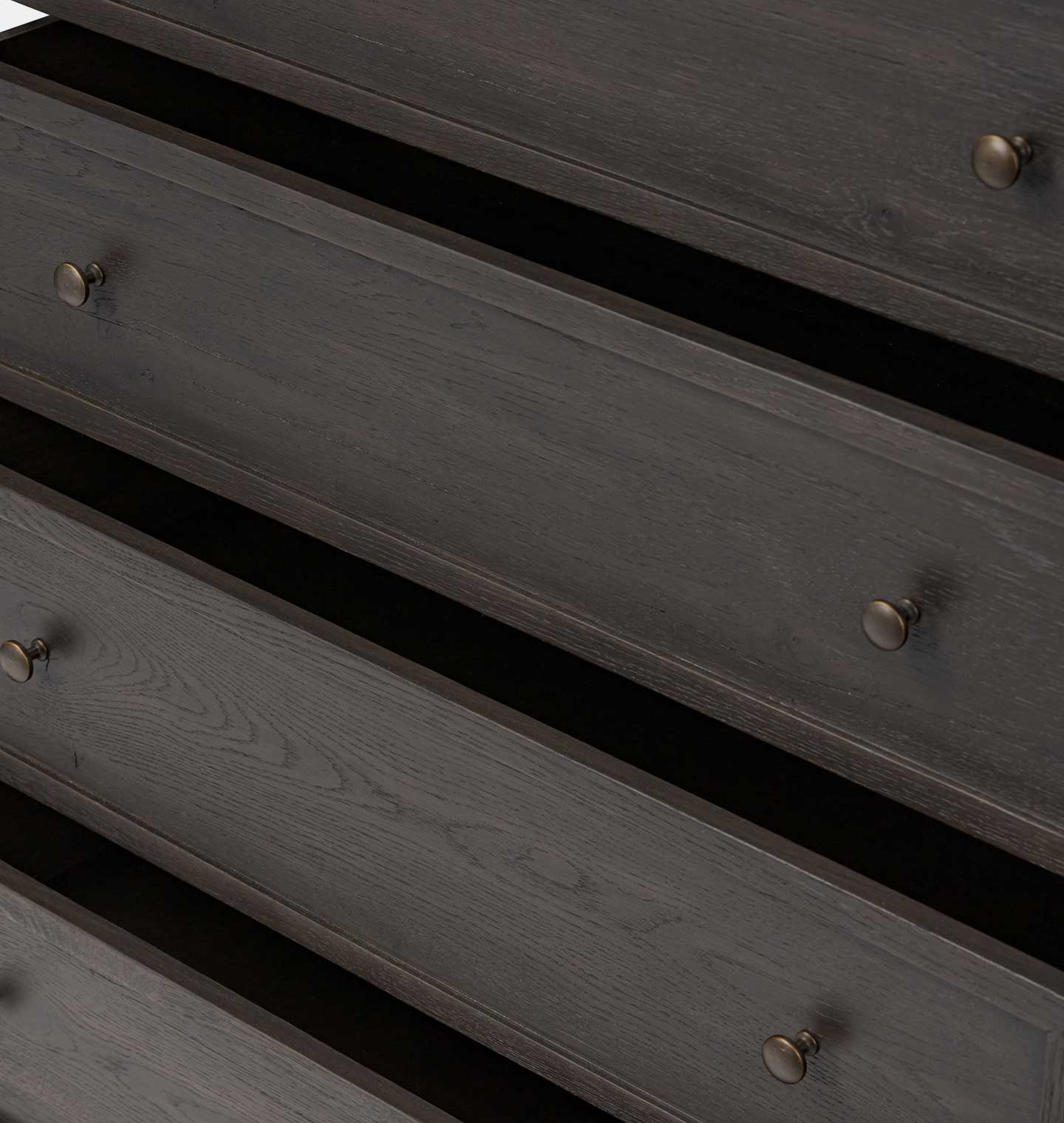 Geoffrey 4 Drawer Dresser