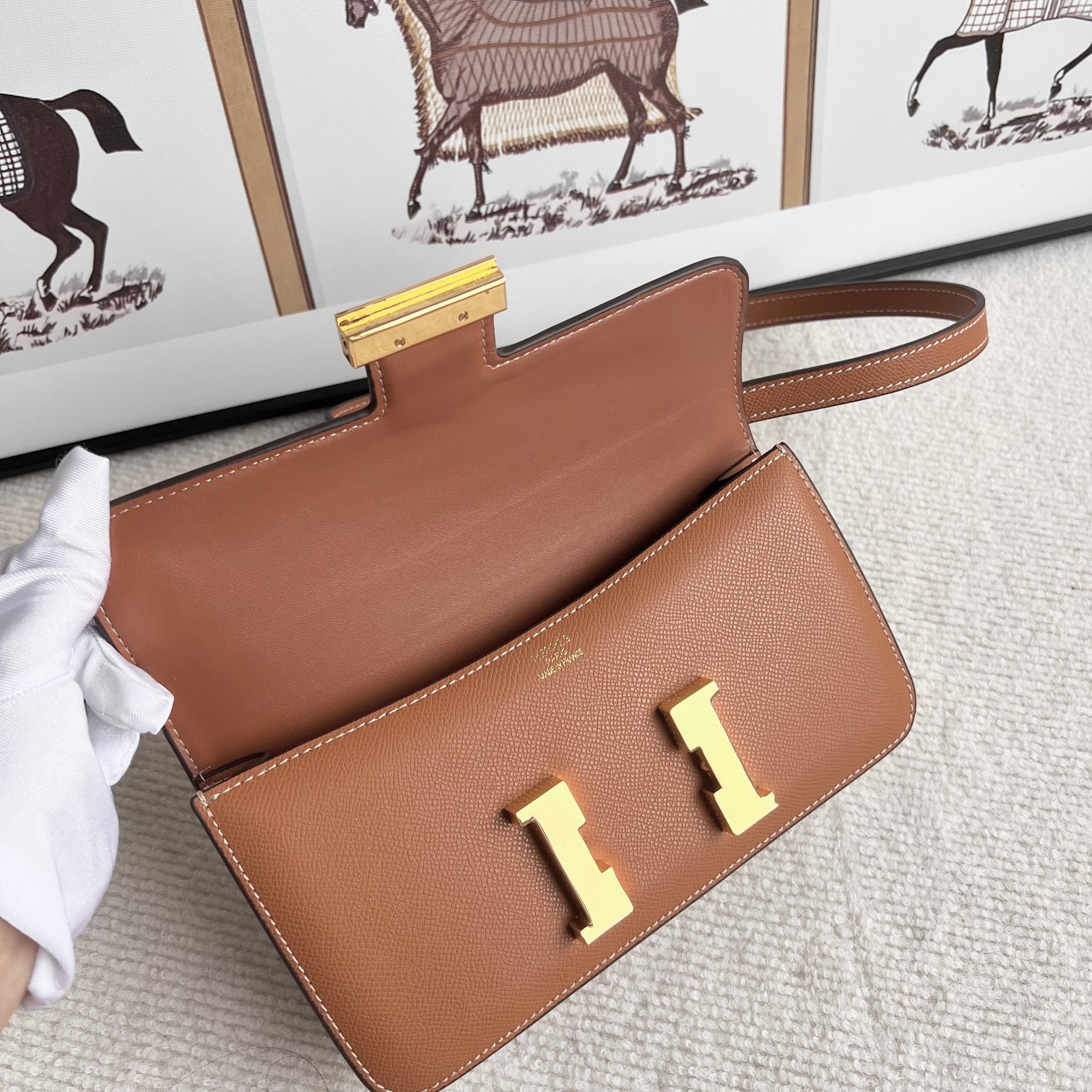 Hermes Constance Elan 24