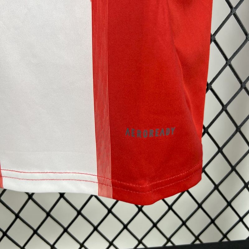 Bayern Munich Home Jersey 2025/26 - M��ller Special Edition