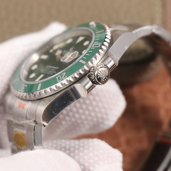 Submariner Date Hulk 40mm