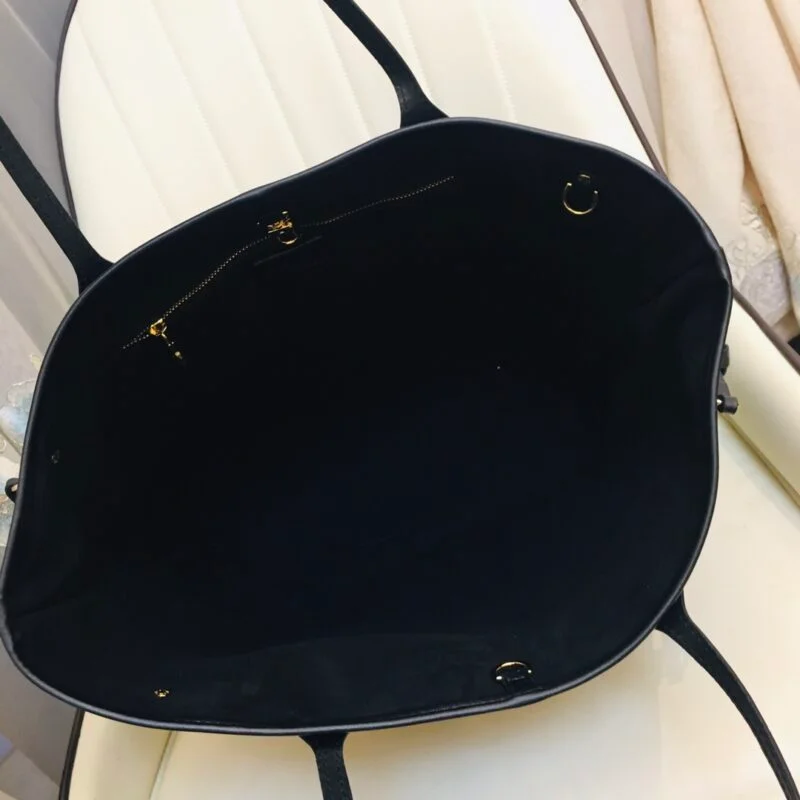 Louis Vuitton Neverfull Mm M40996