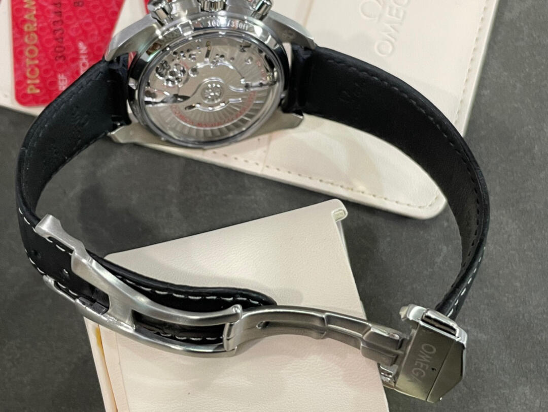 Speedmaster MoonPhase 44.25 mm Stainless steel Stainless steel
