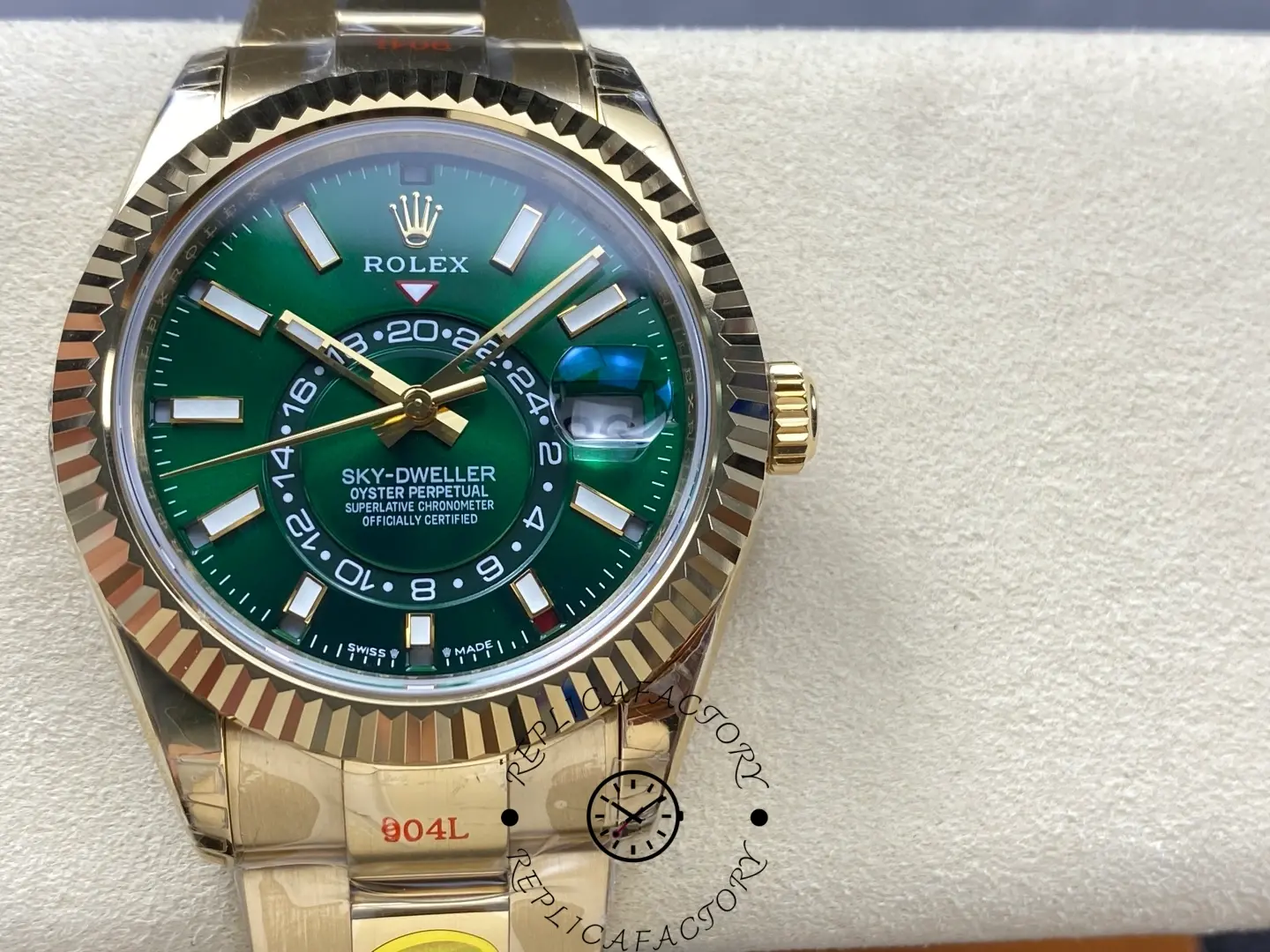 2025 Rolex Sky-Dweller 336938 1:1 Clone Green Dial Watch