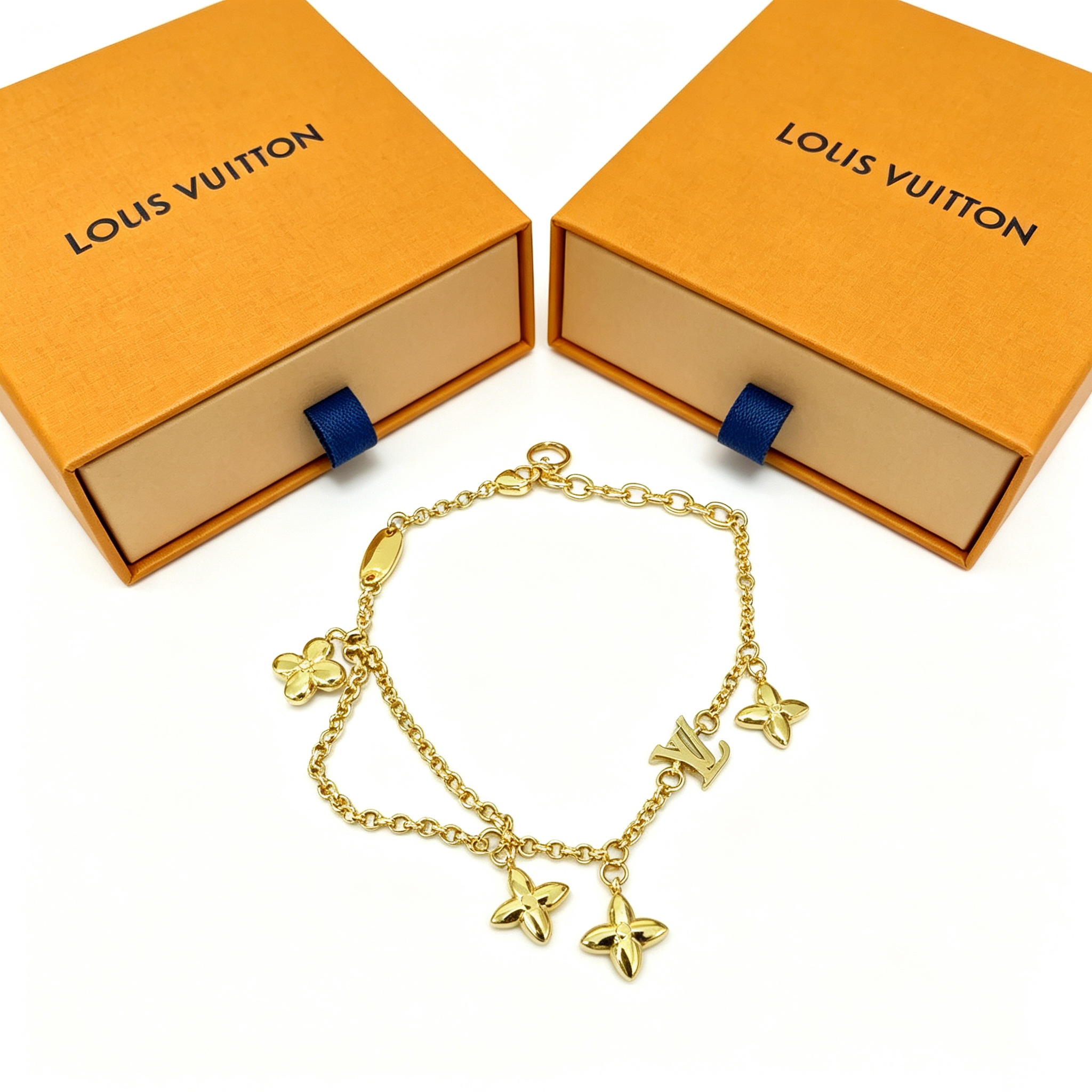 L — Metal Bracelet with Multiple Pendants5