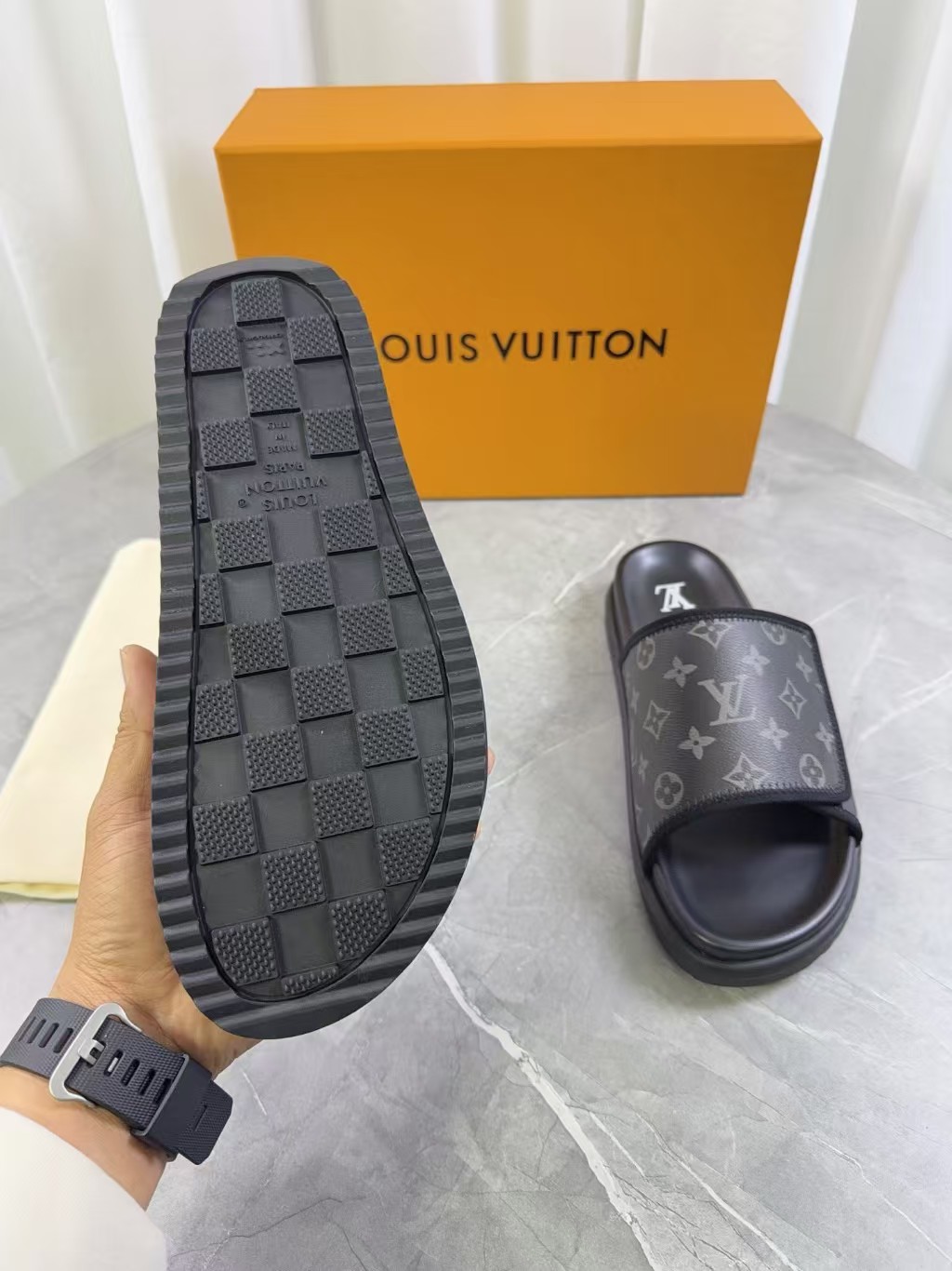 L X V SLIPPERS(Multiple colors) detail 14