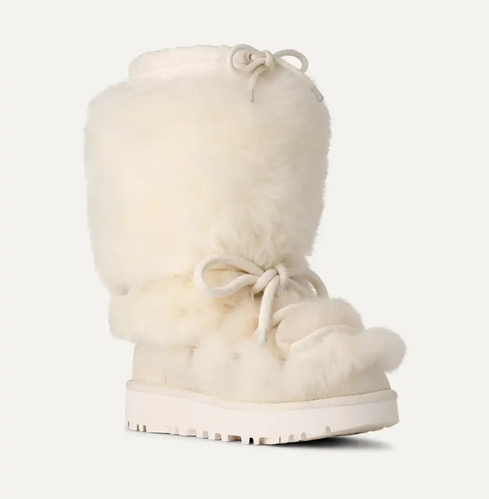UGG Women's Classic Tall Chalet