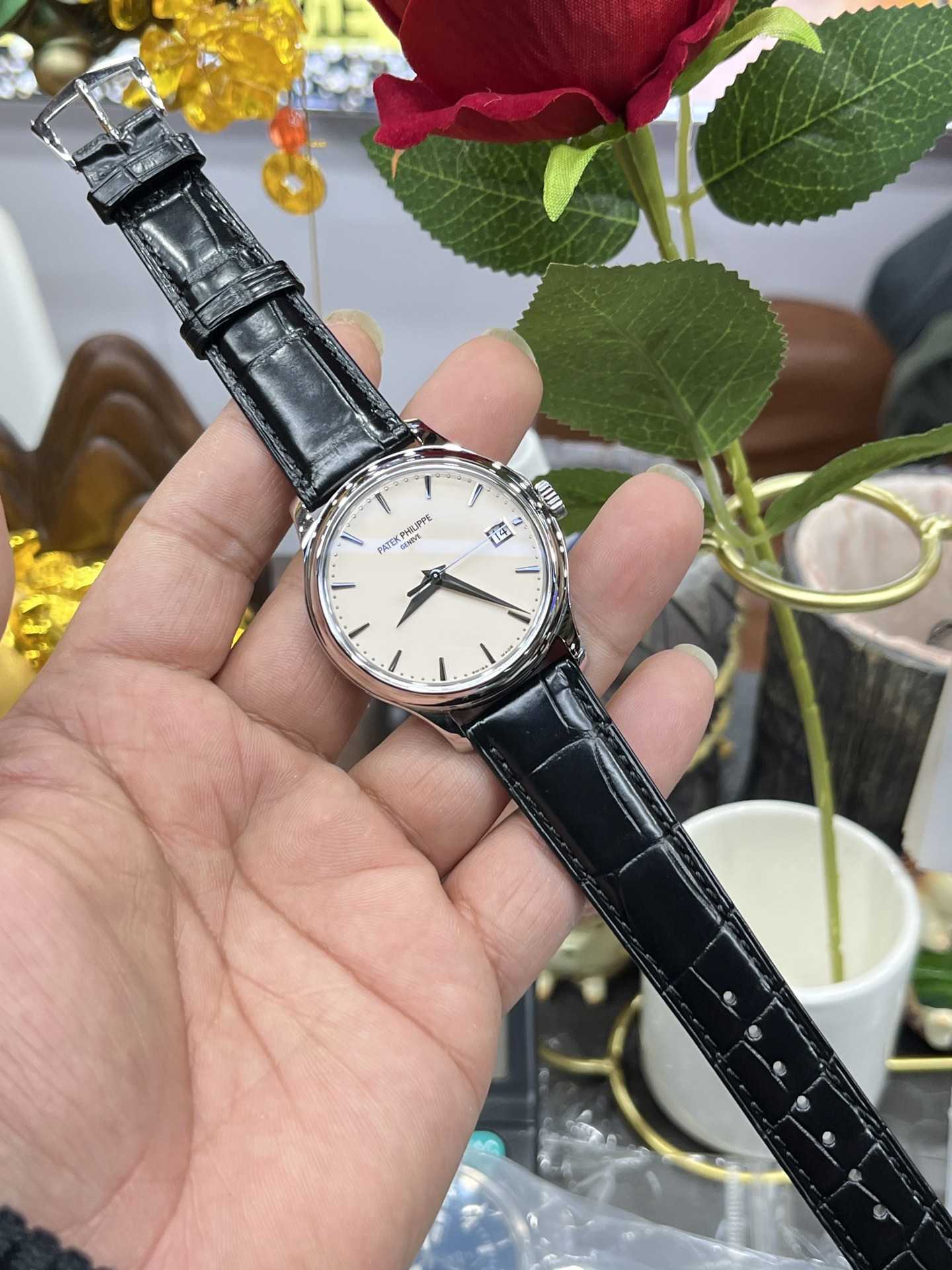 Replica Patek Philippe Calatrava 5227G 001 40MM Mens Watch