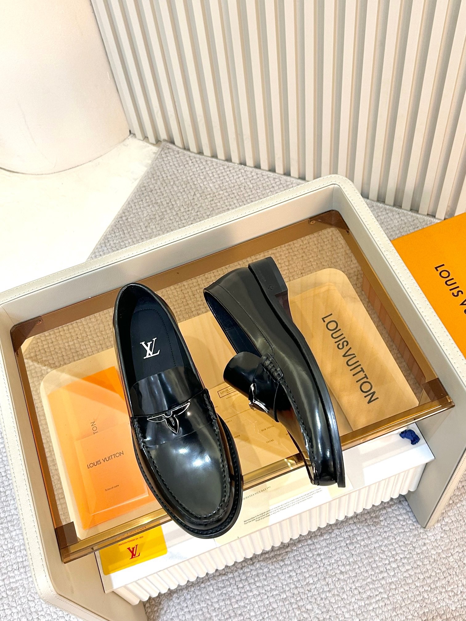 L X V Men's new high qualityLoafers detail 2