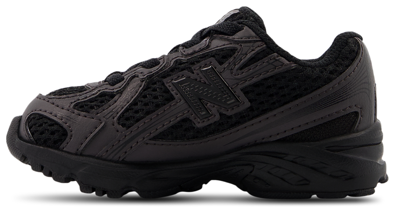 New Balance 740
