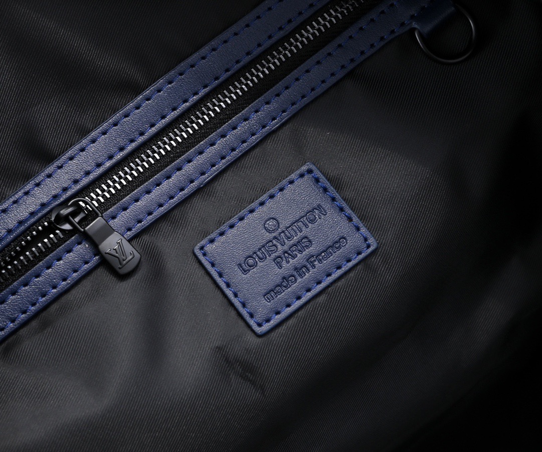 L X V Keepall Bag M24953 50*29*23CM detail 9