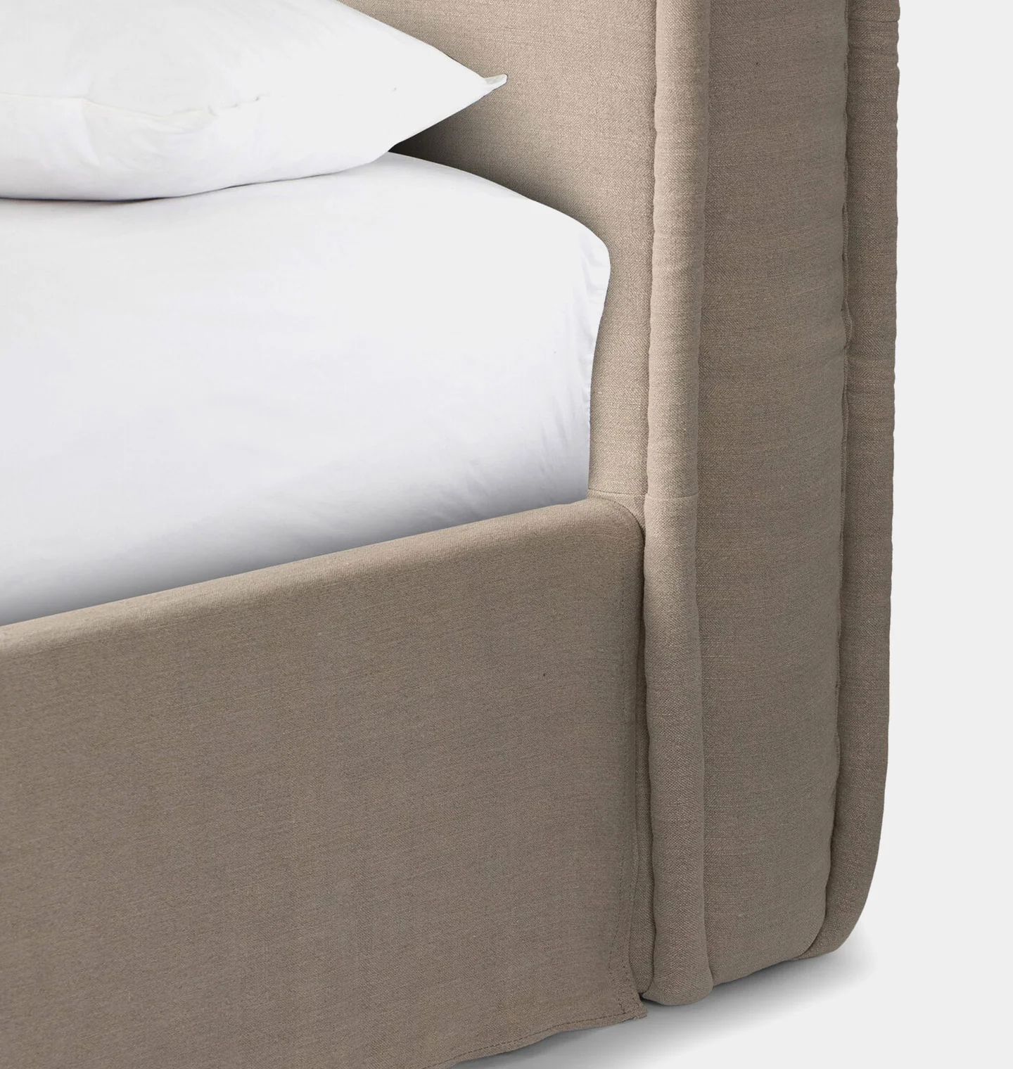 Wyndham Bed
