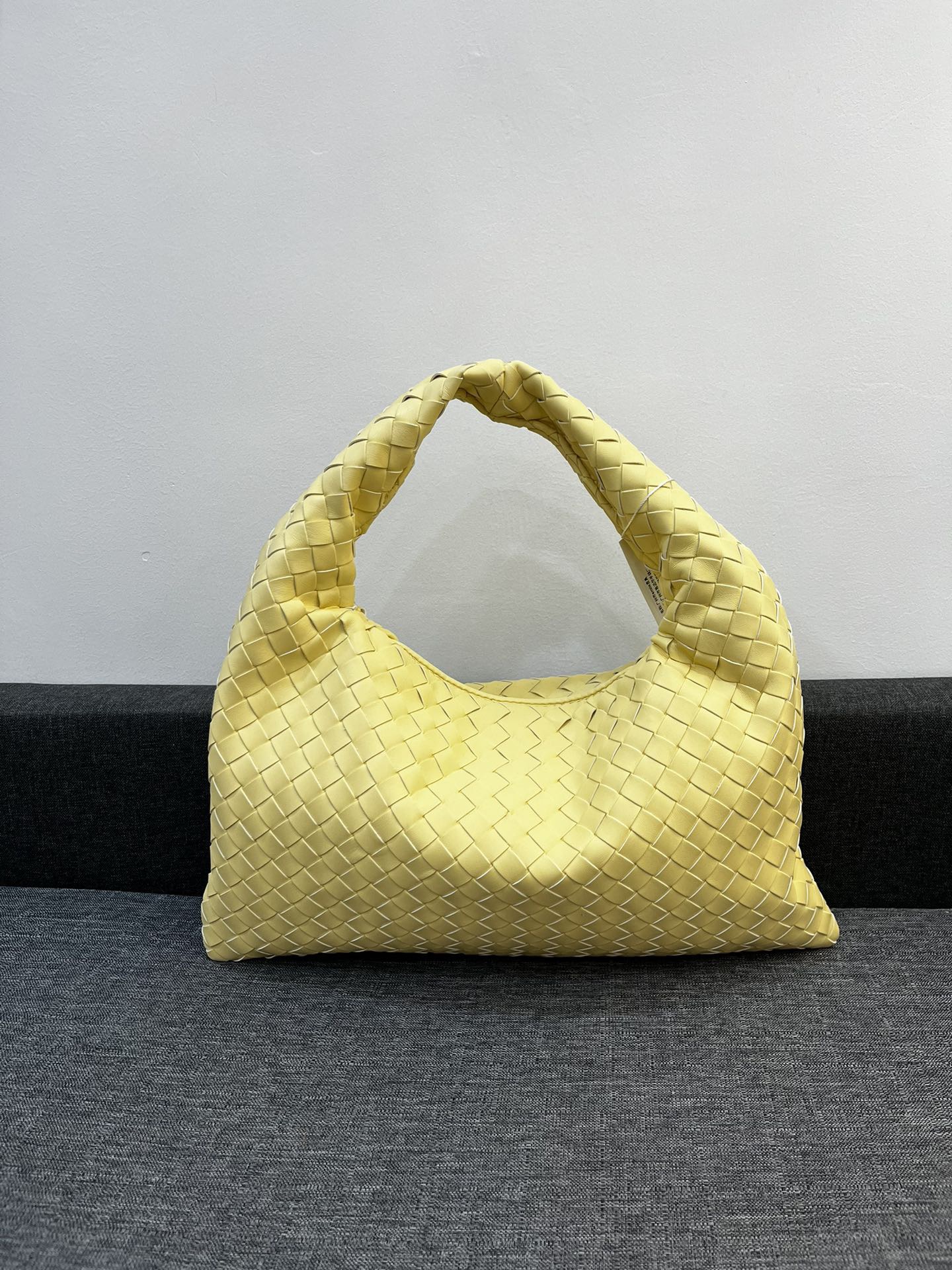 Bottega Veneta HO Shoulder Bags 40*24cm