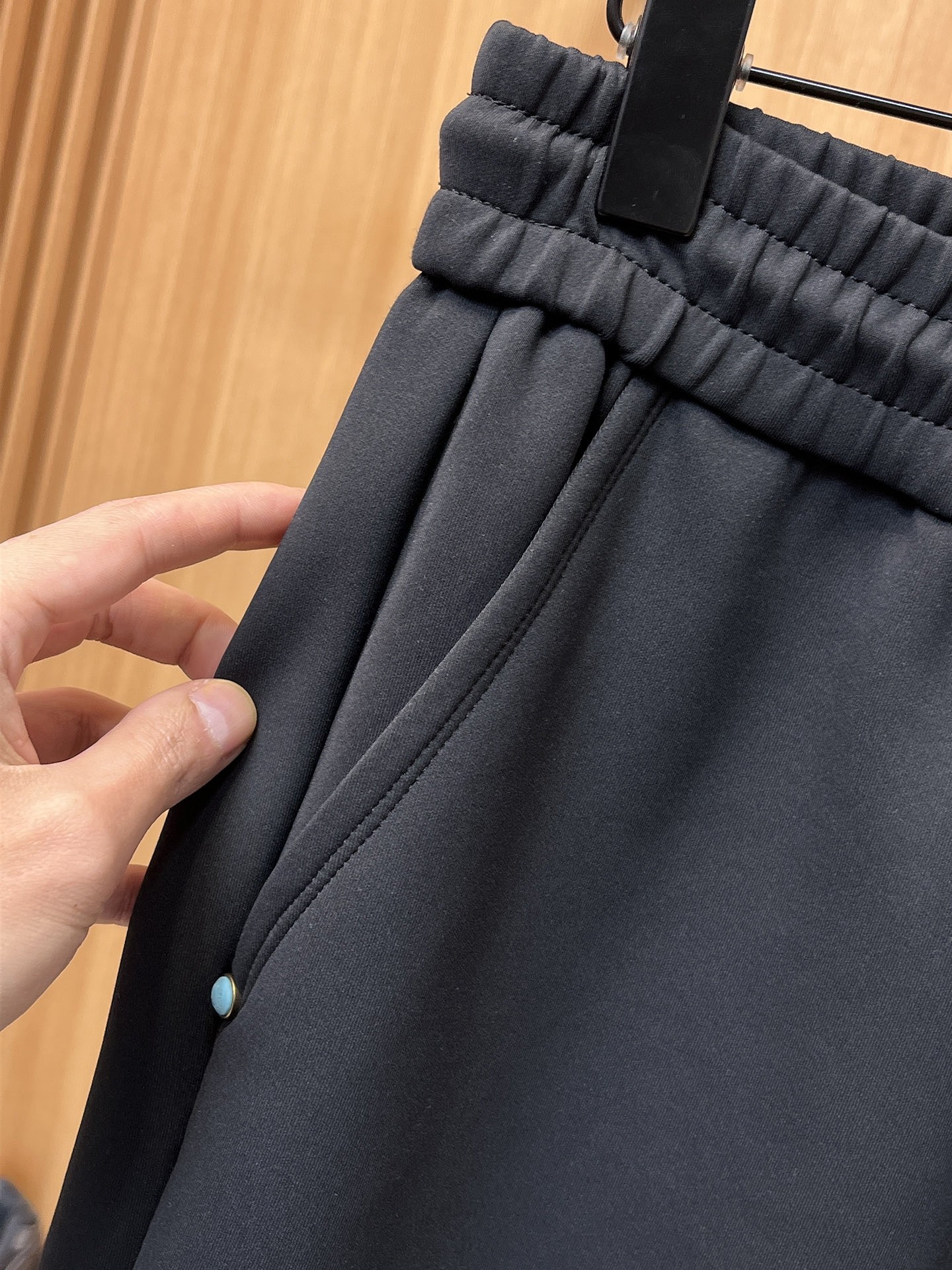 Product detail 4
