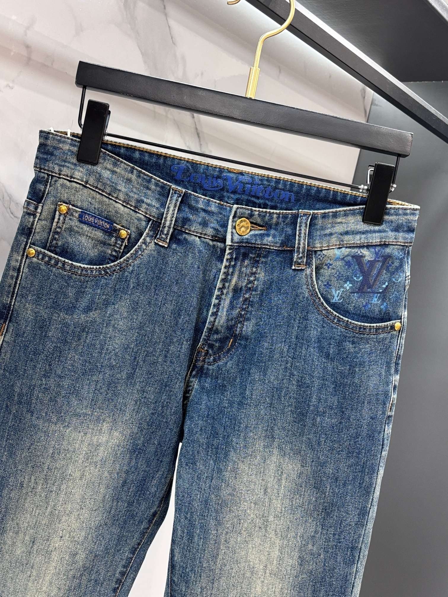 Product detail 4