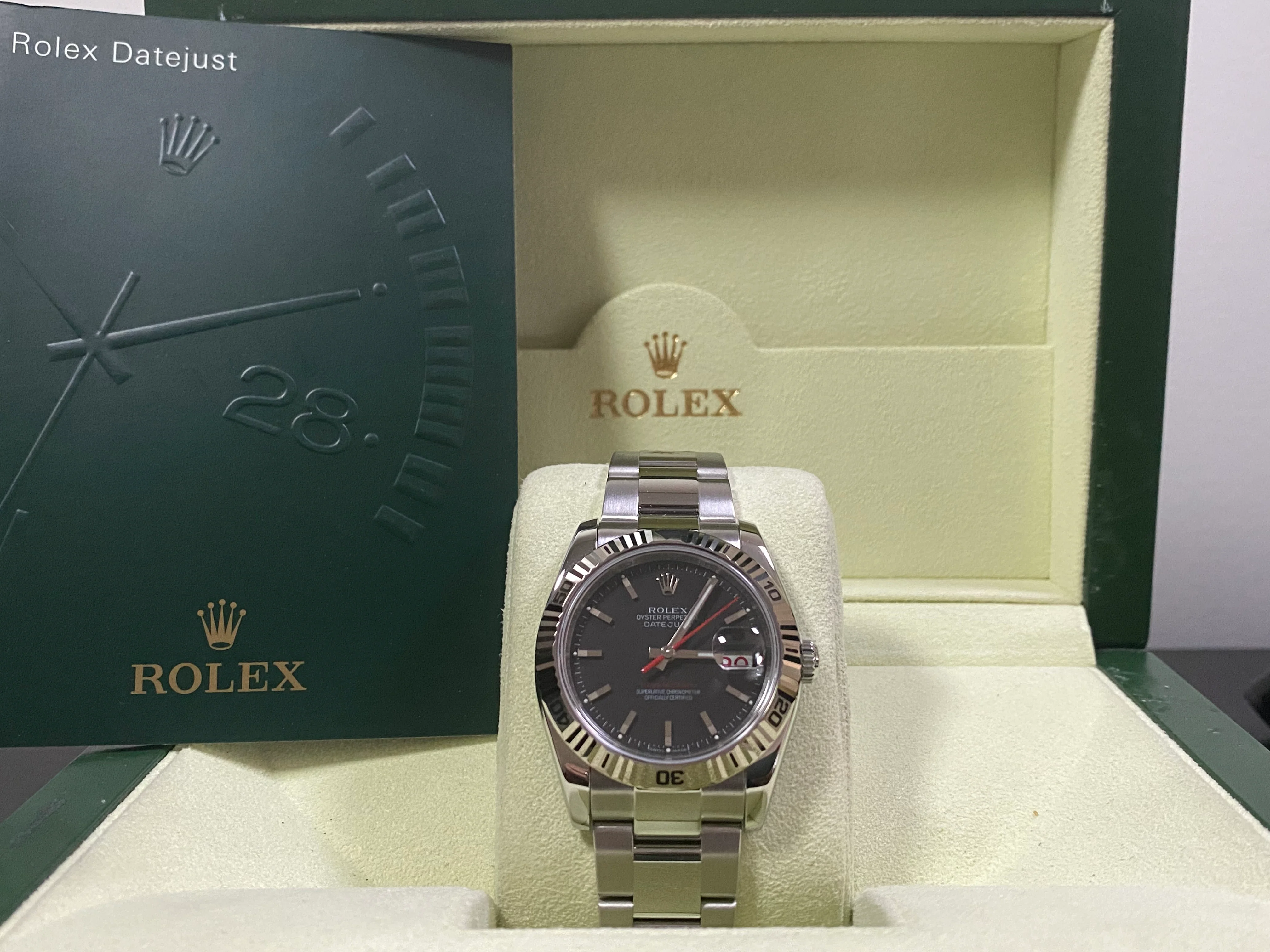 Rolex Steel Datejust 36 Turn-O-Graph - F Serial - Fluted Bezel - Black Index Dial - Oyster Bracelet - 116264