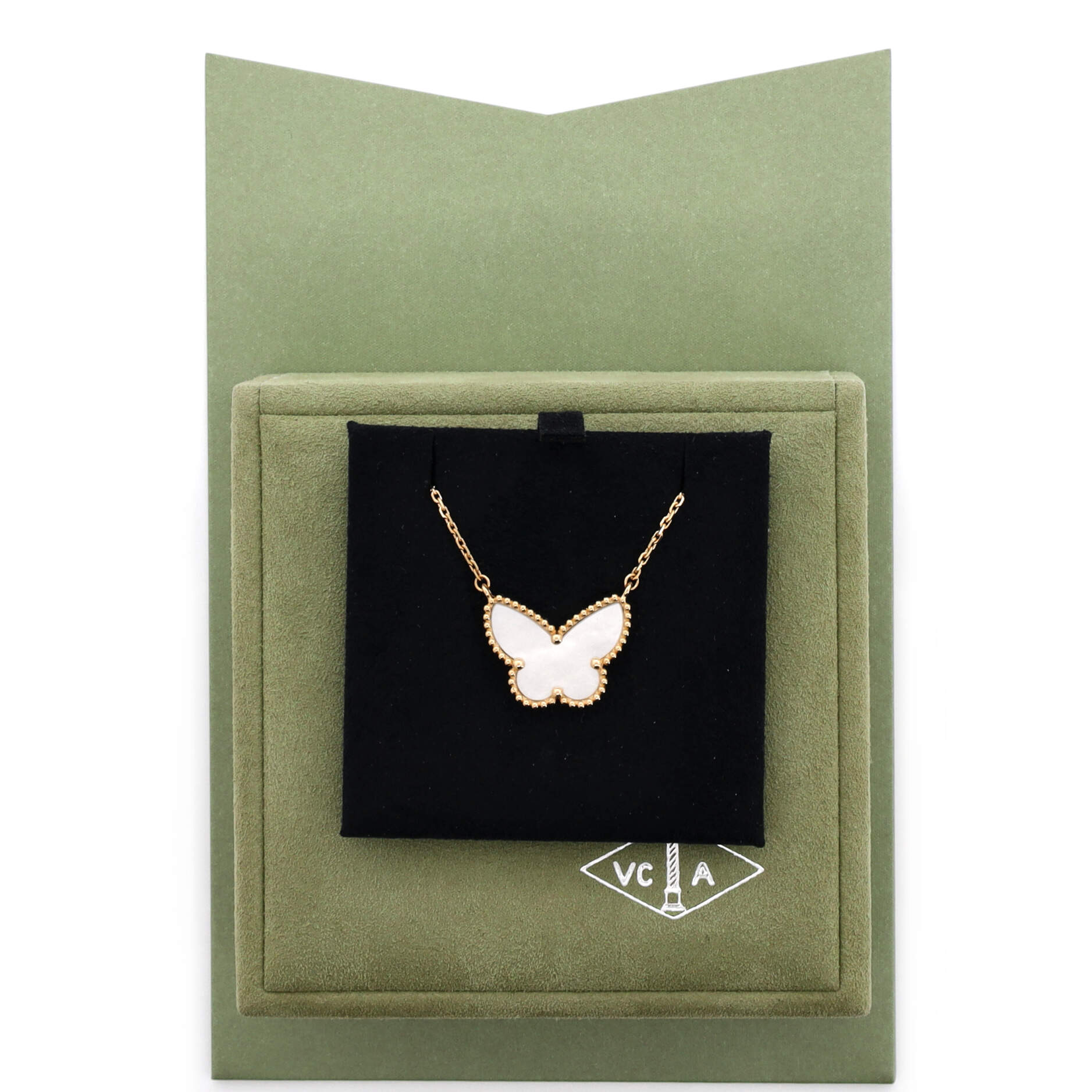 Lucky Alhambra Butterfly Pendant Necklace 18K Yellow Gold with Mother of Pearl