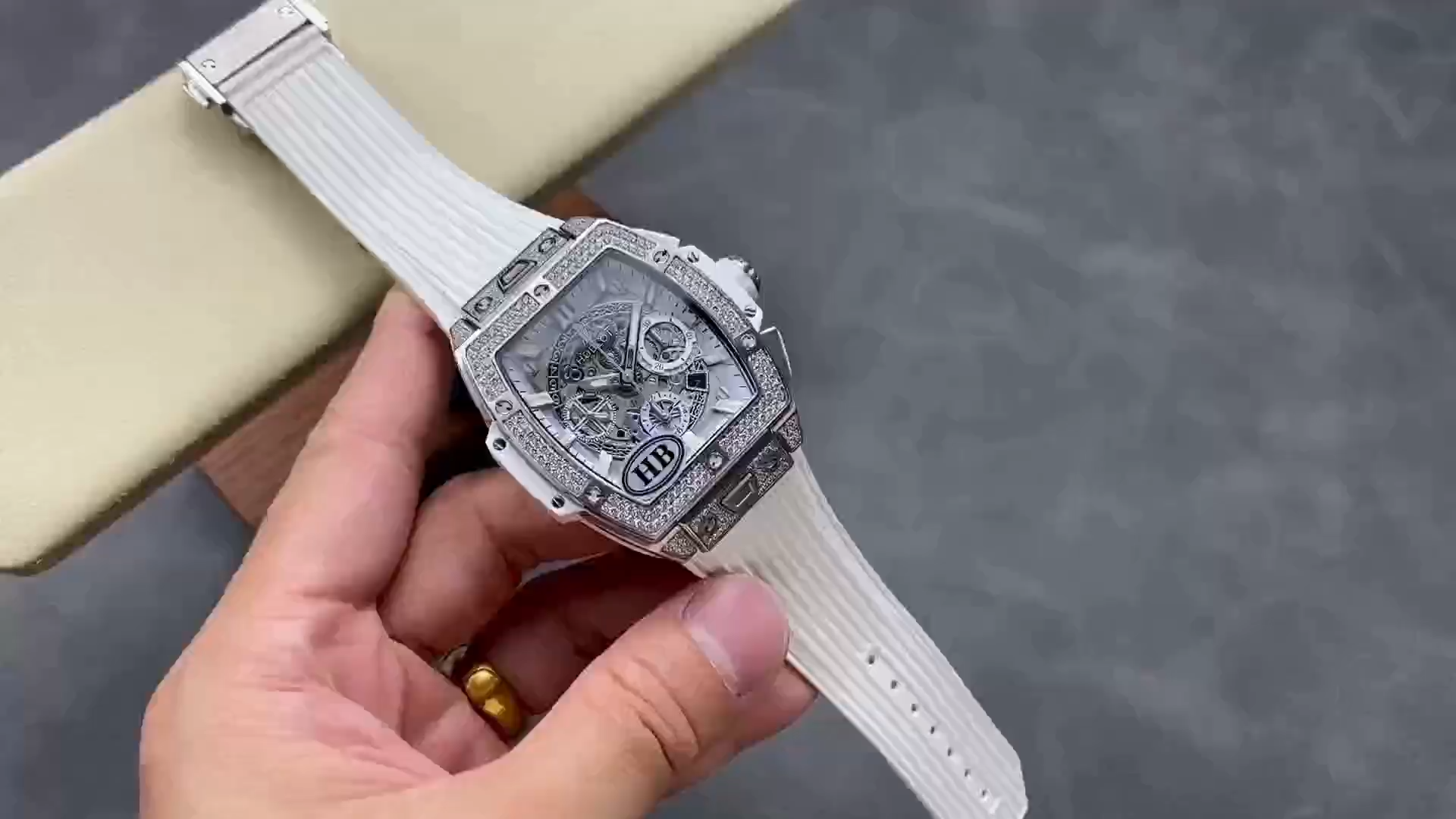 Hublot Spirit of Big Bang Titanium 642.NE.2010.RW.1604