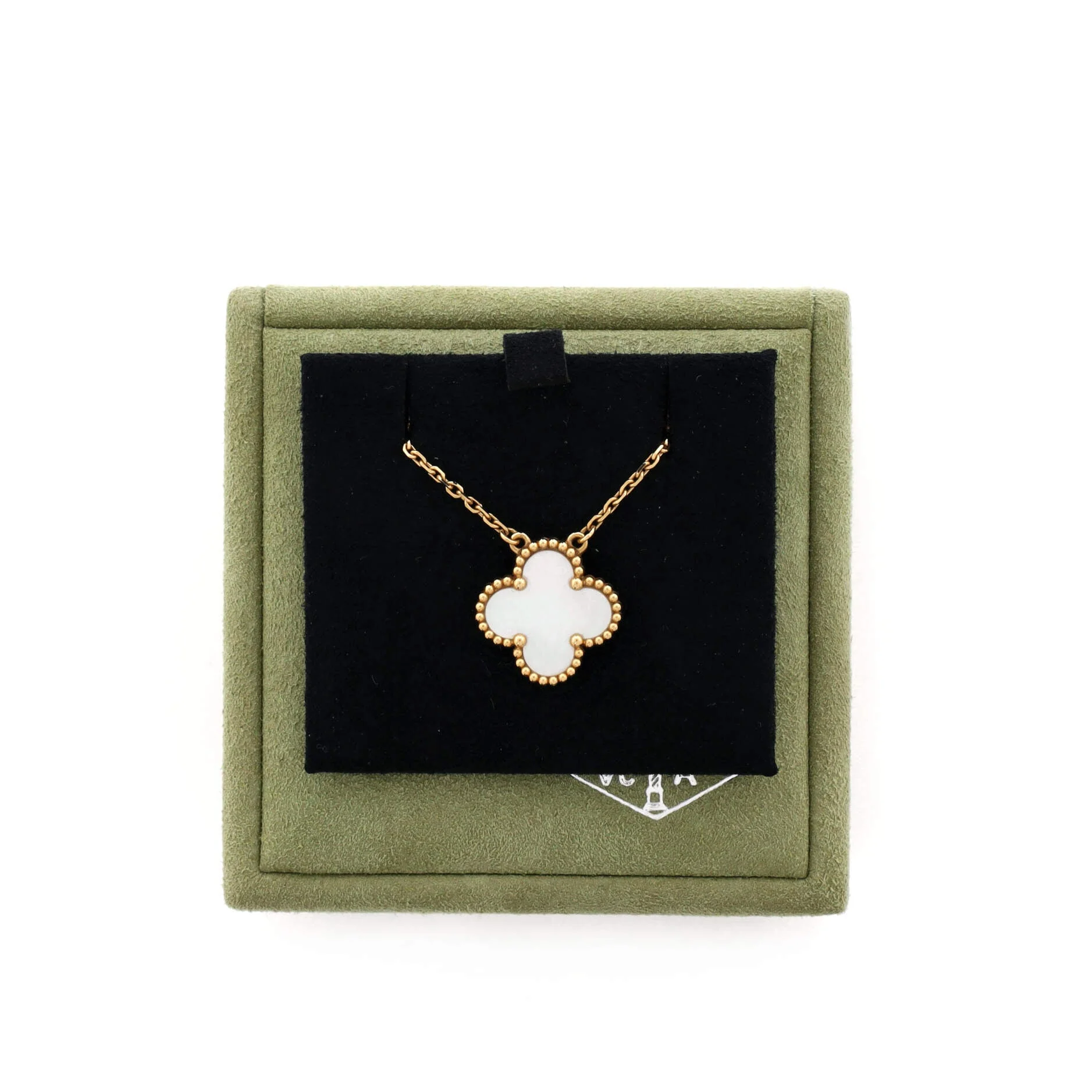 Vintage Alhambra Pendant Necklace 18K Yellow Gold and Mother of Pearl