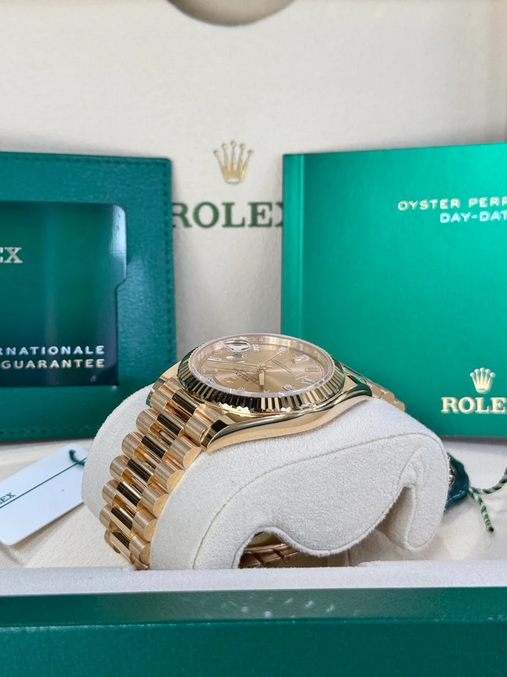 Rolex Day Date 40 Yellow Gold Champagne Dial m228238 0005