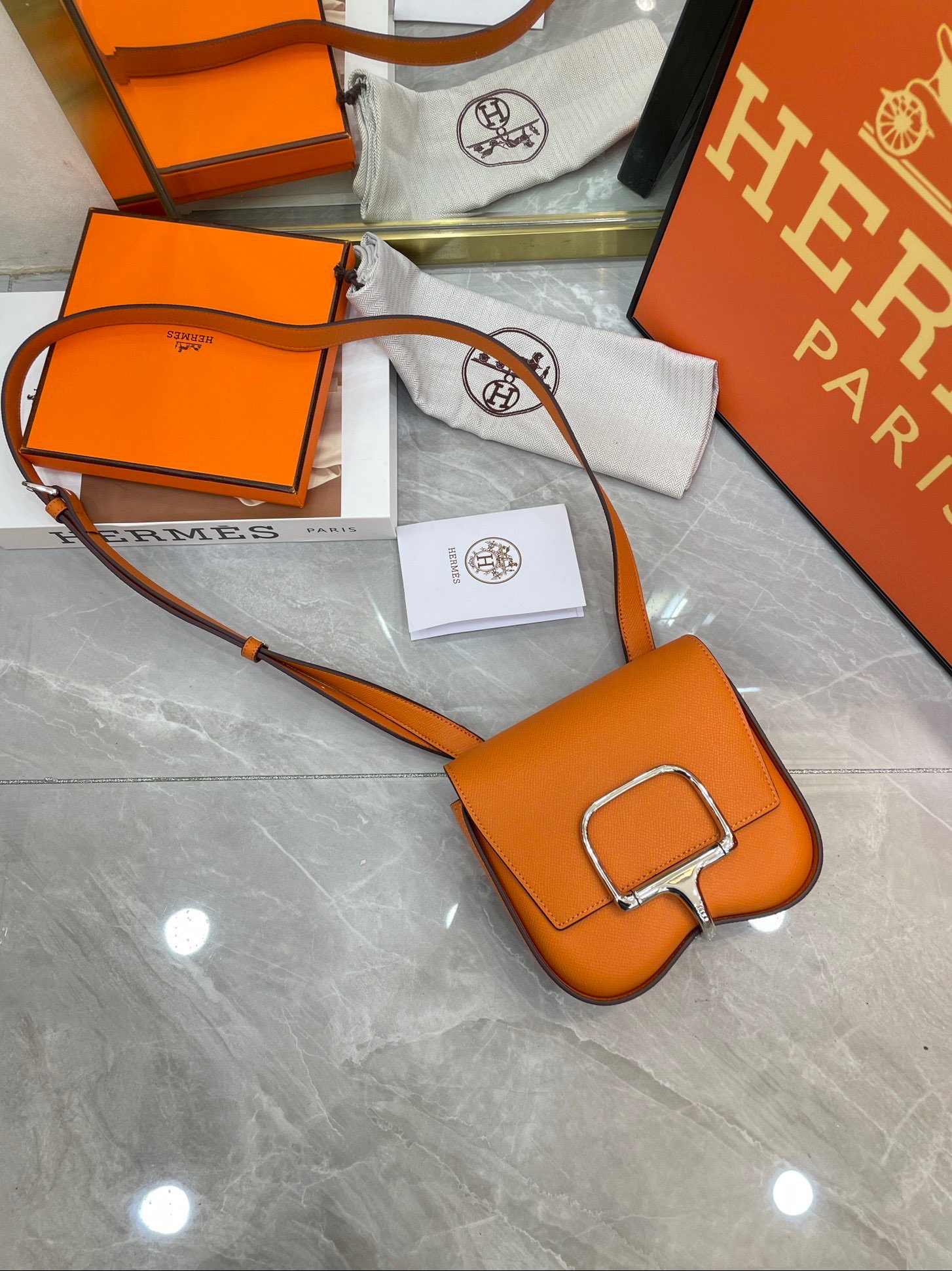Hermes Della 19 Epsom