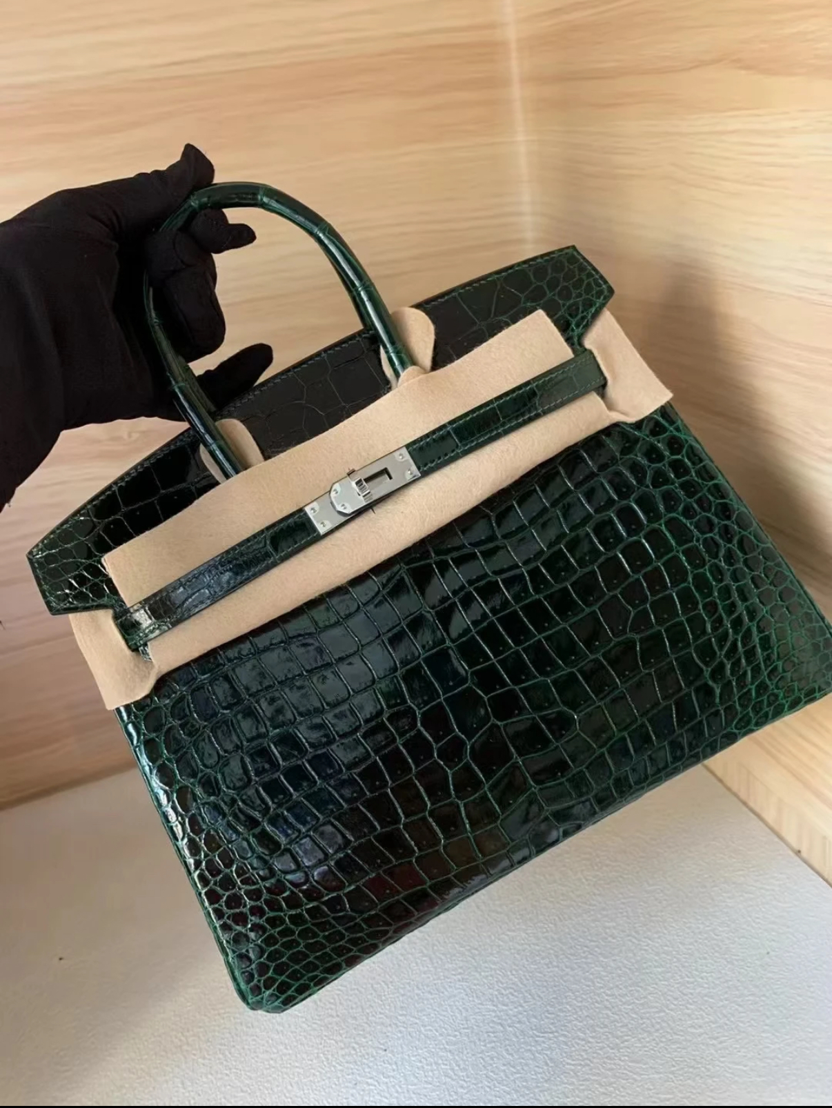 Hermès Birkin 25 Emerald Bay Crocodile Leather customization