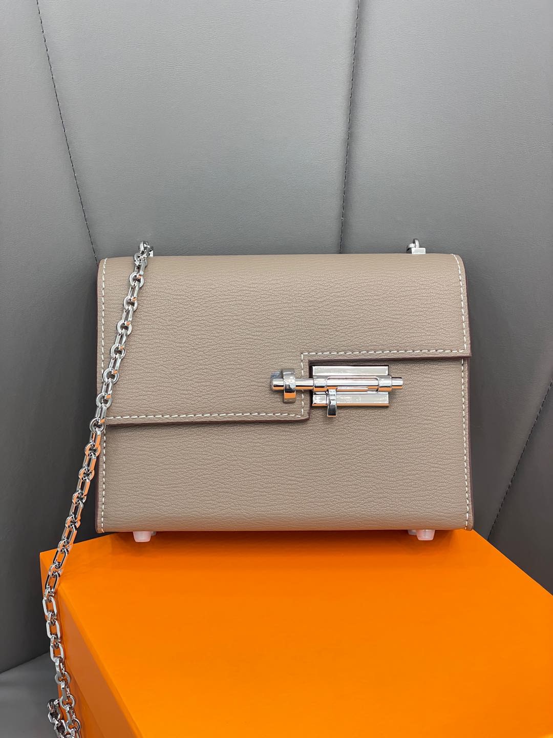 Hermes Verrou 18 Palladium Hardware