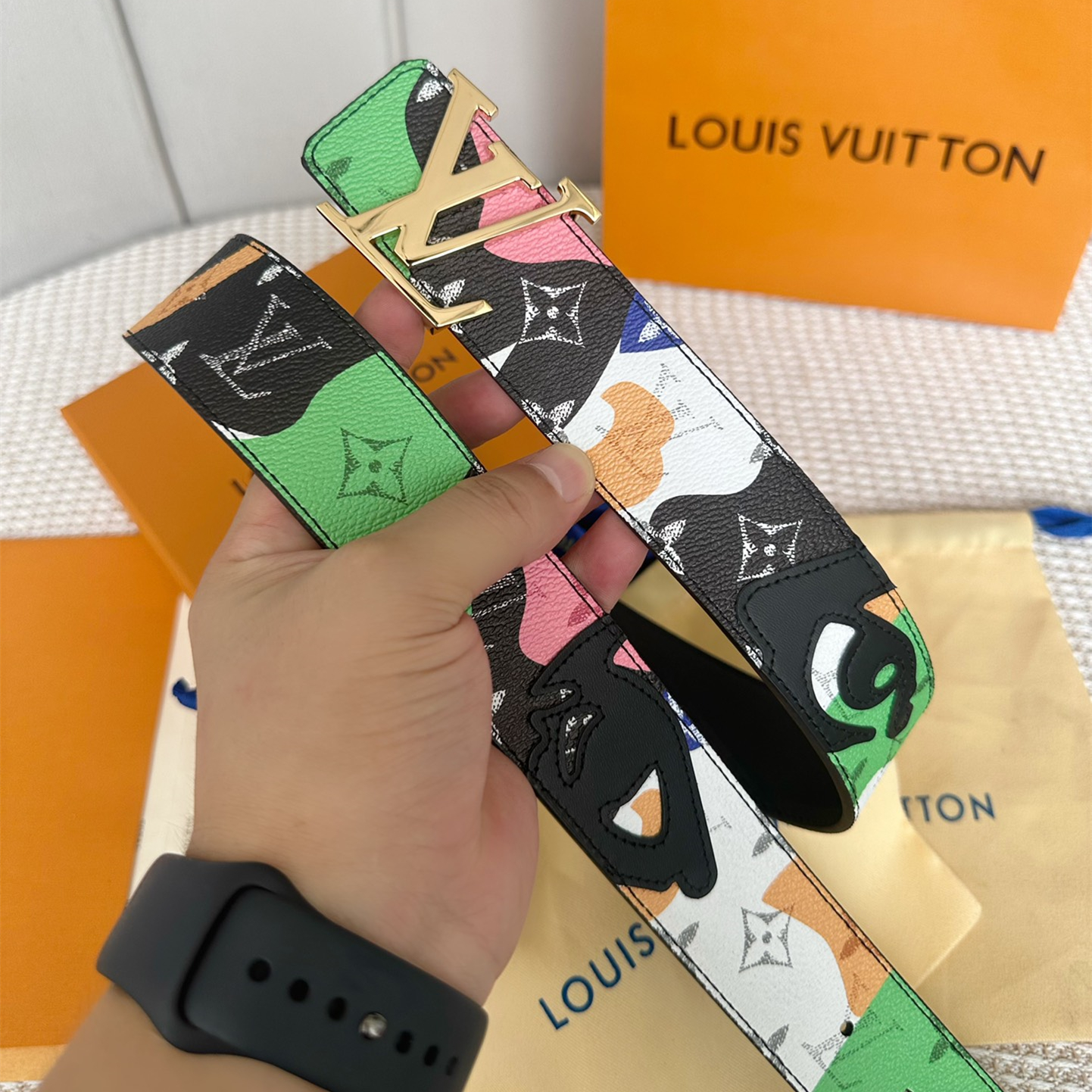 Louis Vuitton Men Belt Width 4cm