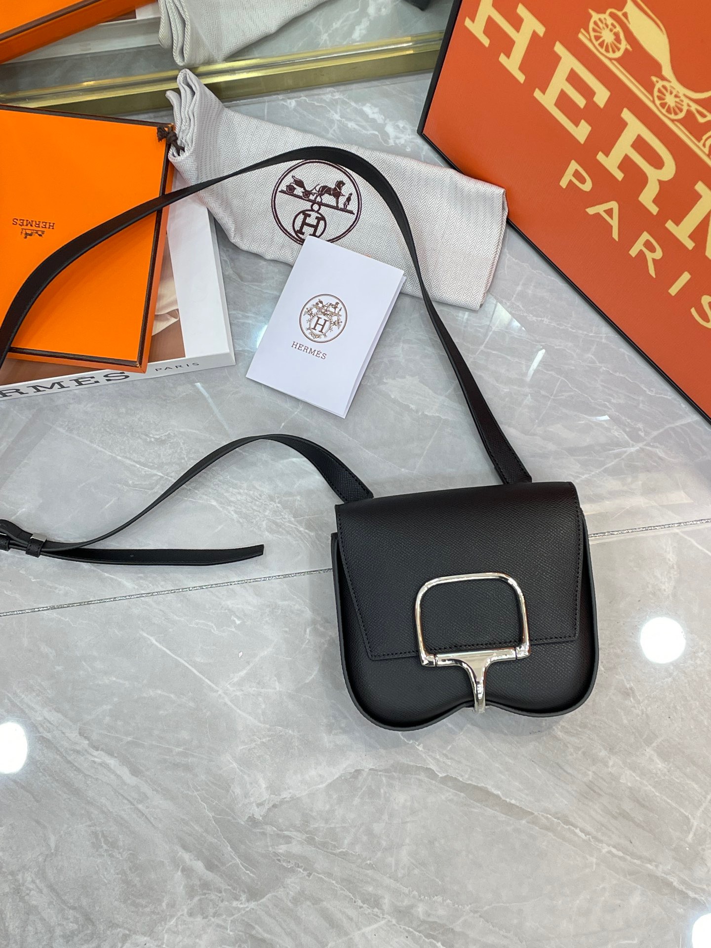 Hermes Della 19 Epsom