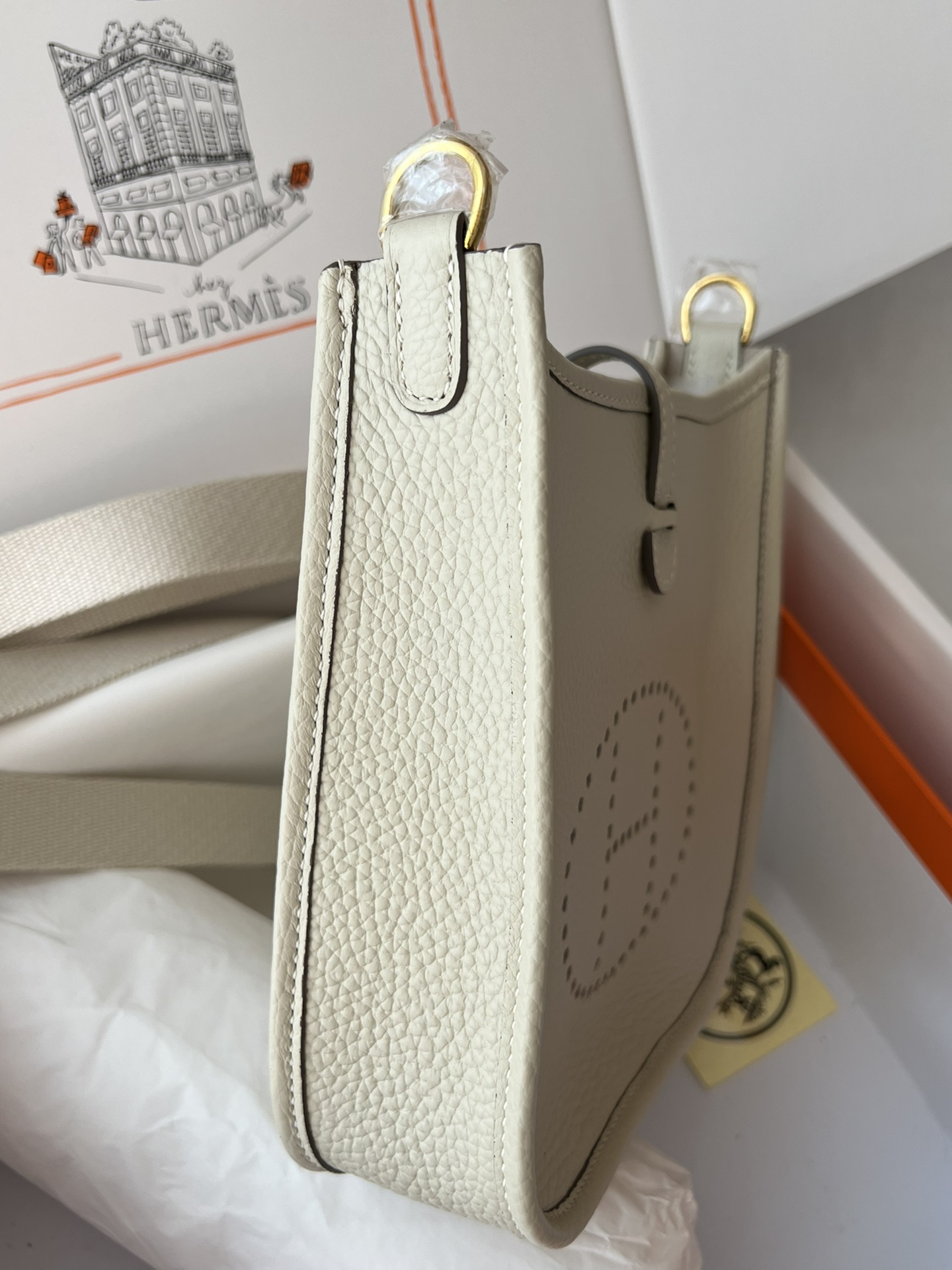 Hermes Evelyn 𝖬𝗂𝗇𝗂 17 Gold Hardware-Top master