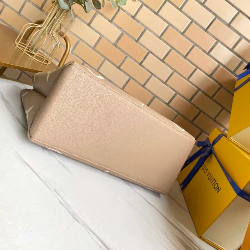 Louis Vuitton Grand Palais Tote Bag