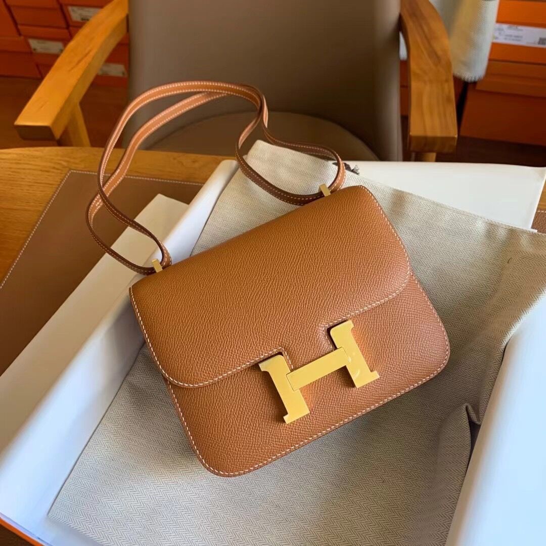 Hermes Constance Mini 19-24