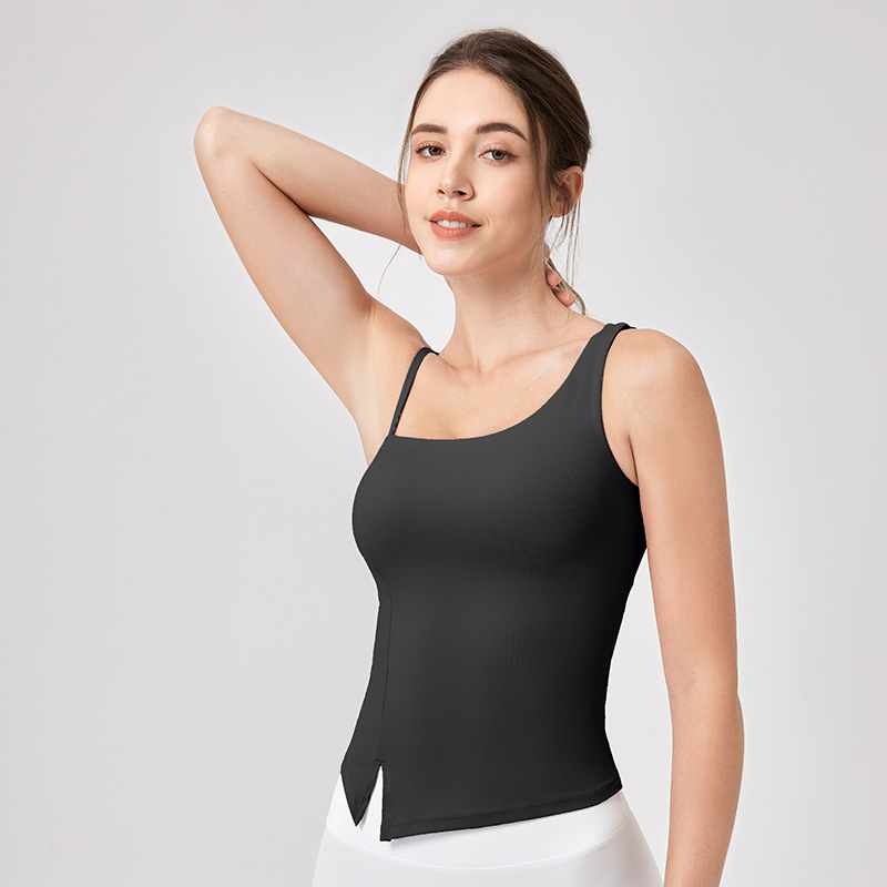Yoga tank top for women, breathable and with breast pads, suitable for wearing as outerwear, sports vest, running and fitness top