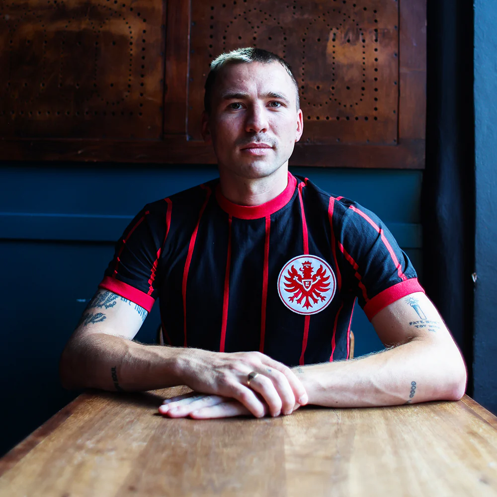 Eintracht Frankfurt 1972 - 73 Retro Football Shirt