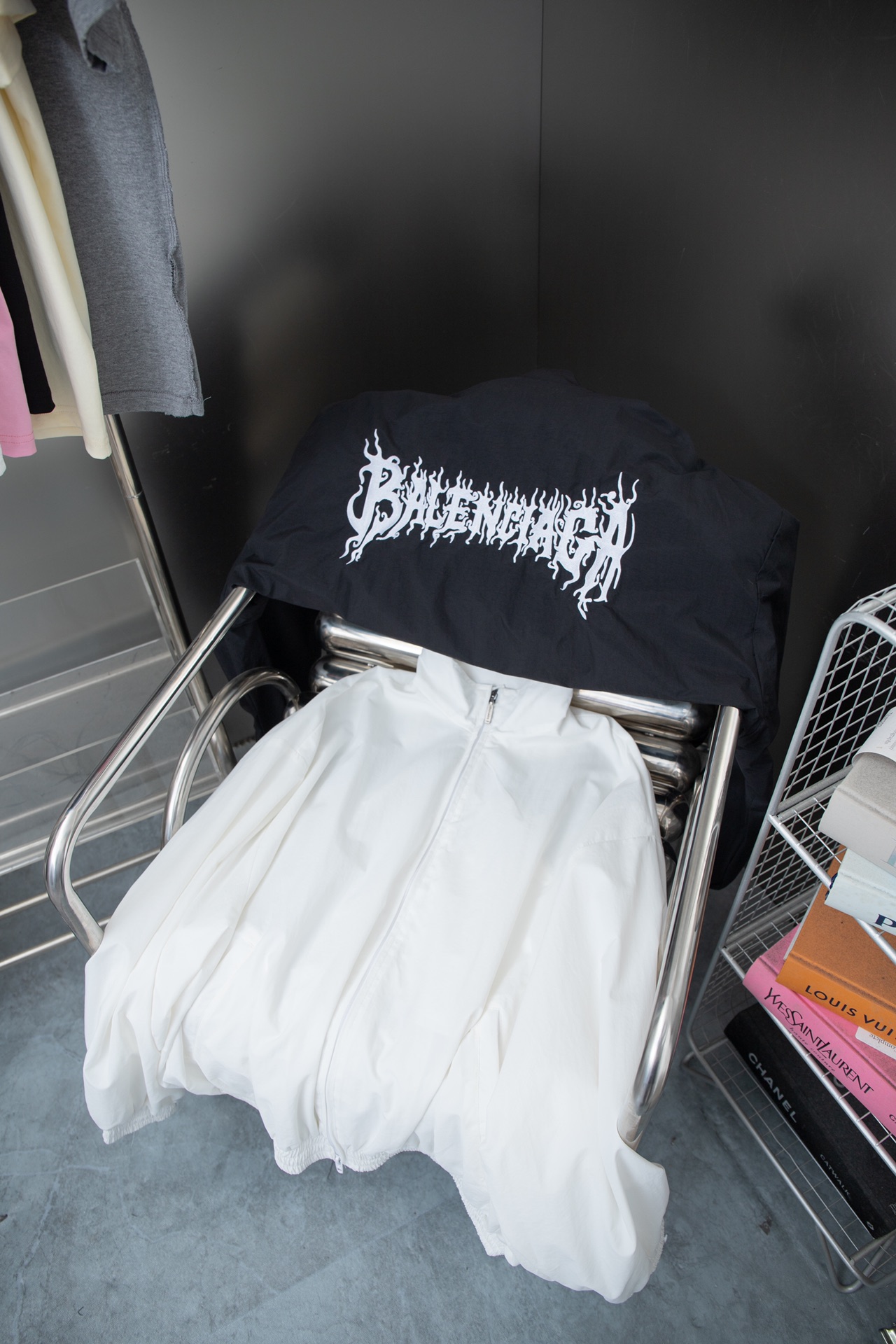 Balenciaga Waterproof jacket Size S-XL