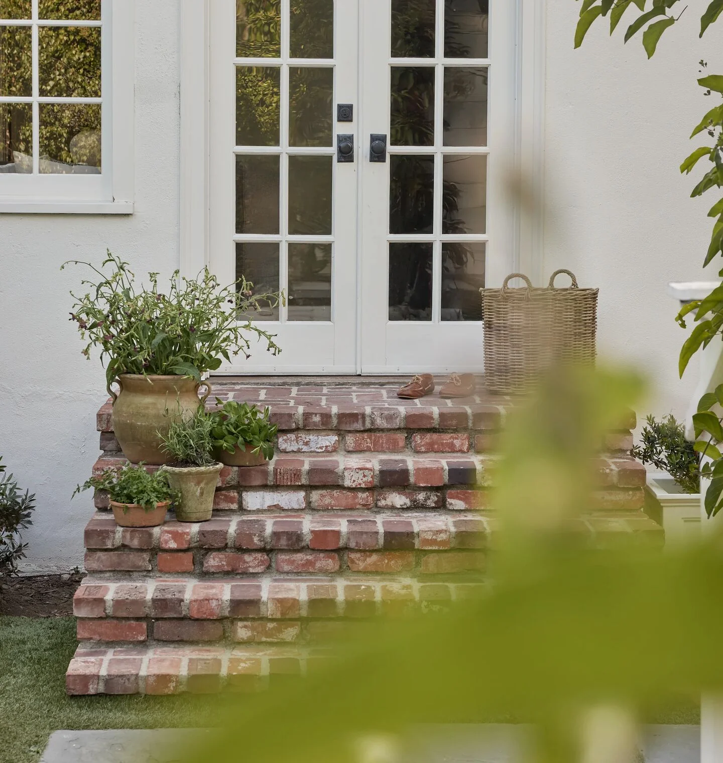 Scalloped Nursery Planter