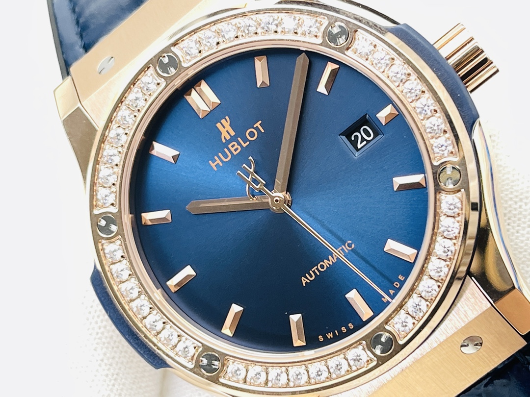 Hublot Classic Fusion King Gold 565.OX.7180.RX.1204 42mm