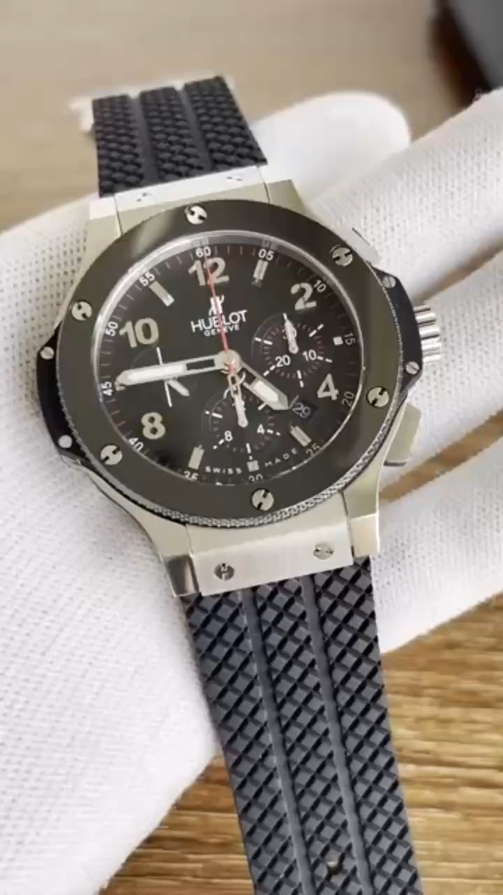 Hublot Big Bang 301.SB.131.RX 44mm Mens