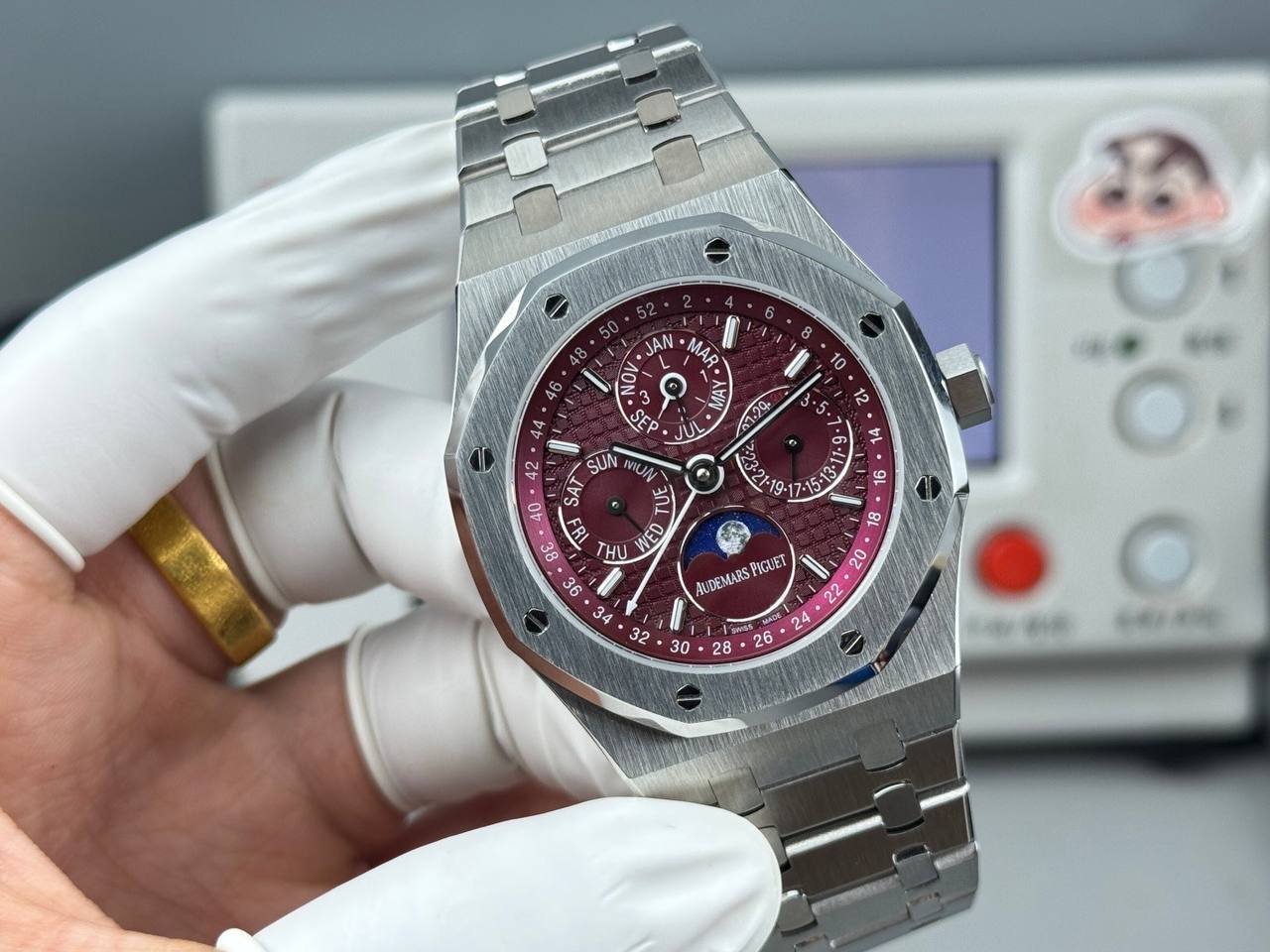 AP Royal Oak Diamond Set Steel Watch 41mm Pink Dial