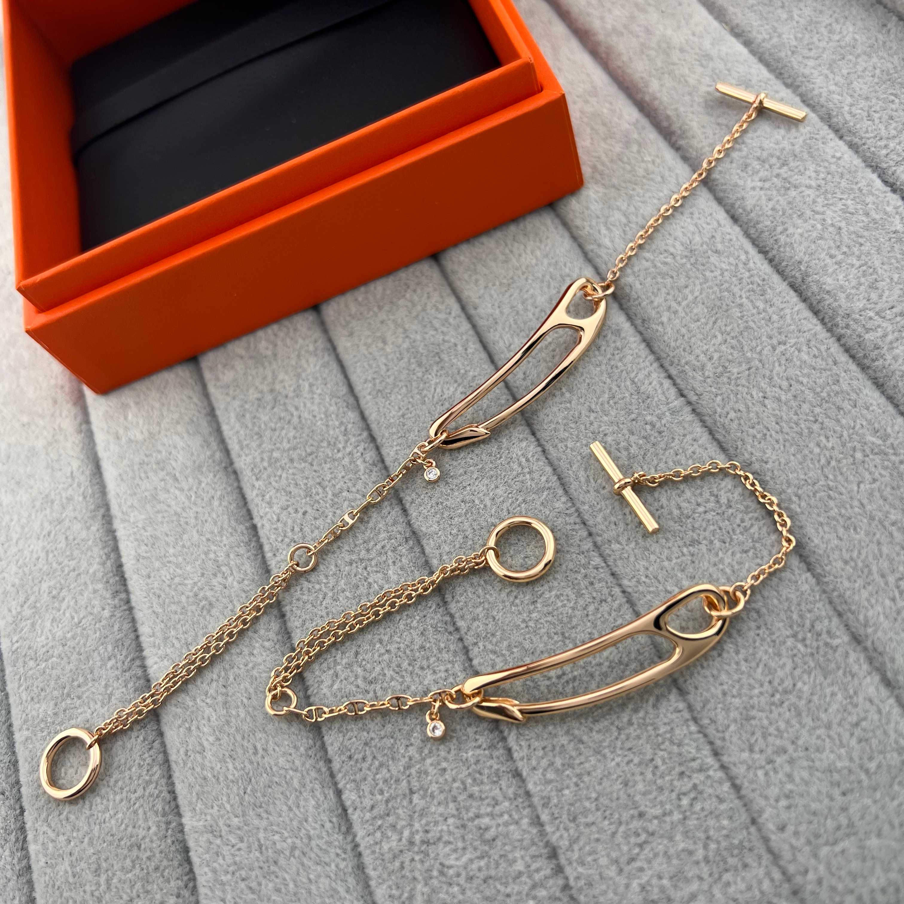 Rose gold polished bracelet - Artisantouchss