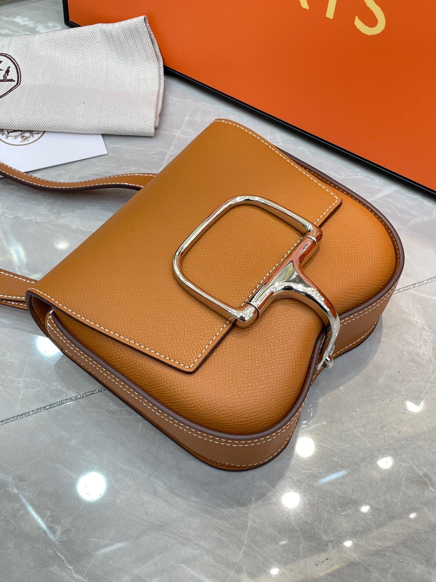 Hermes Della 19 Epsom