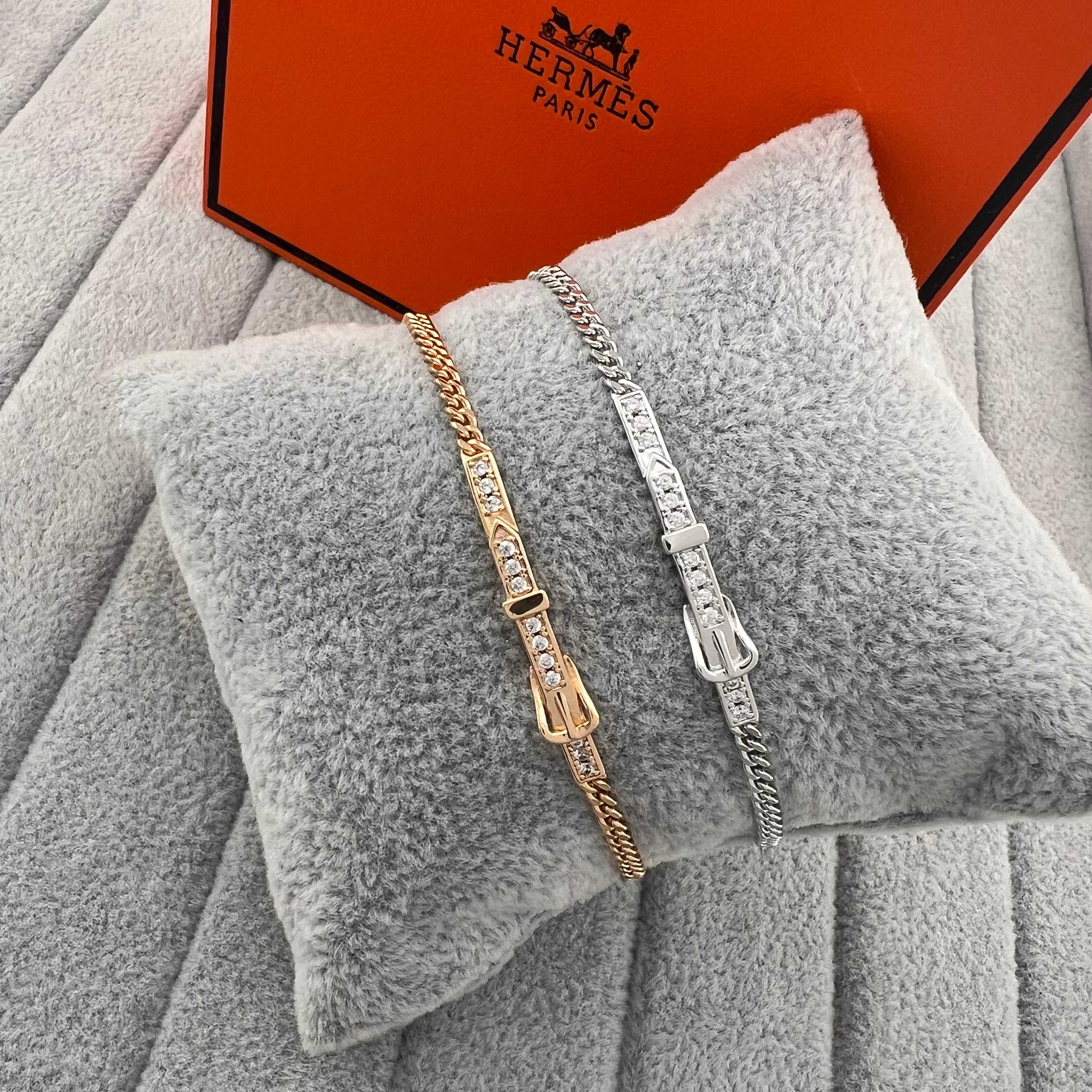 Etriviere Diamond Bracelet - Artisantouchss