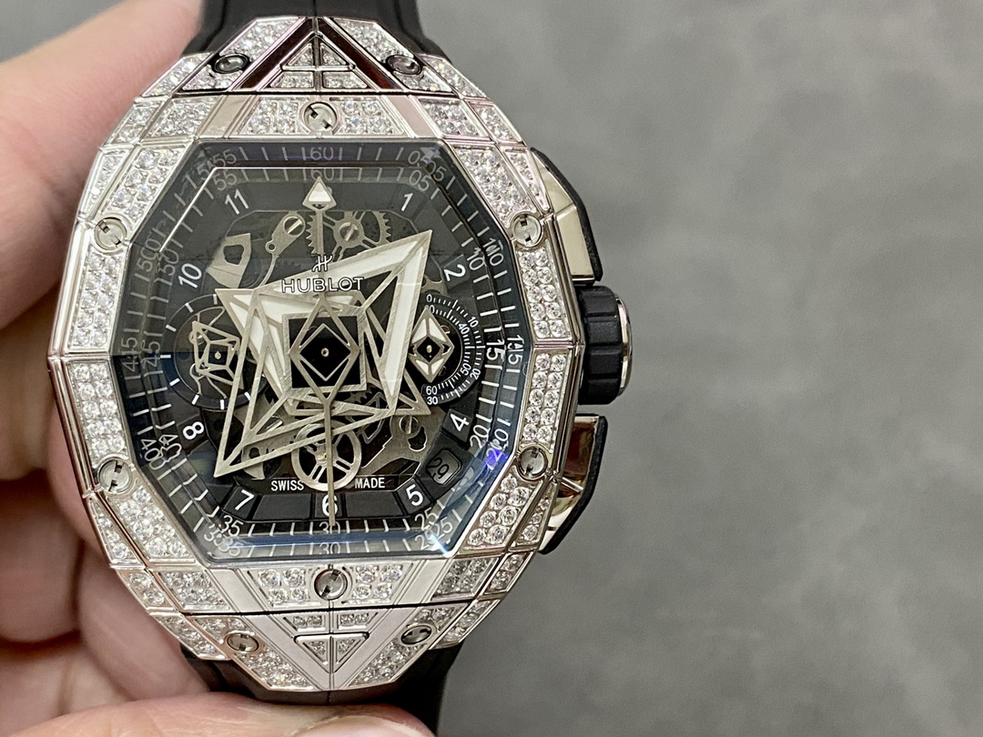 Hublot Spirit of Big Bang 648.NX.0107.RX.1604.MXM23 42mm